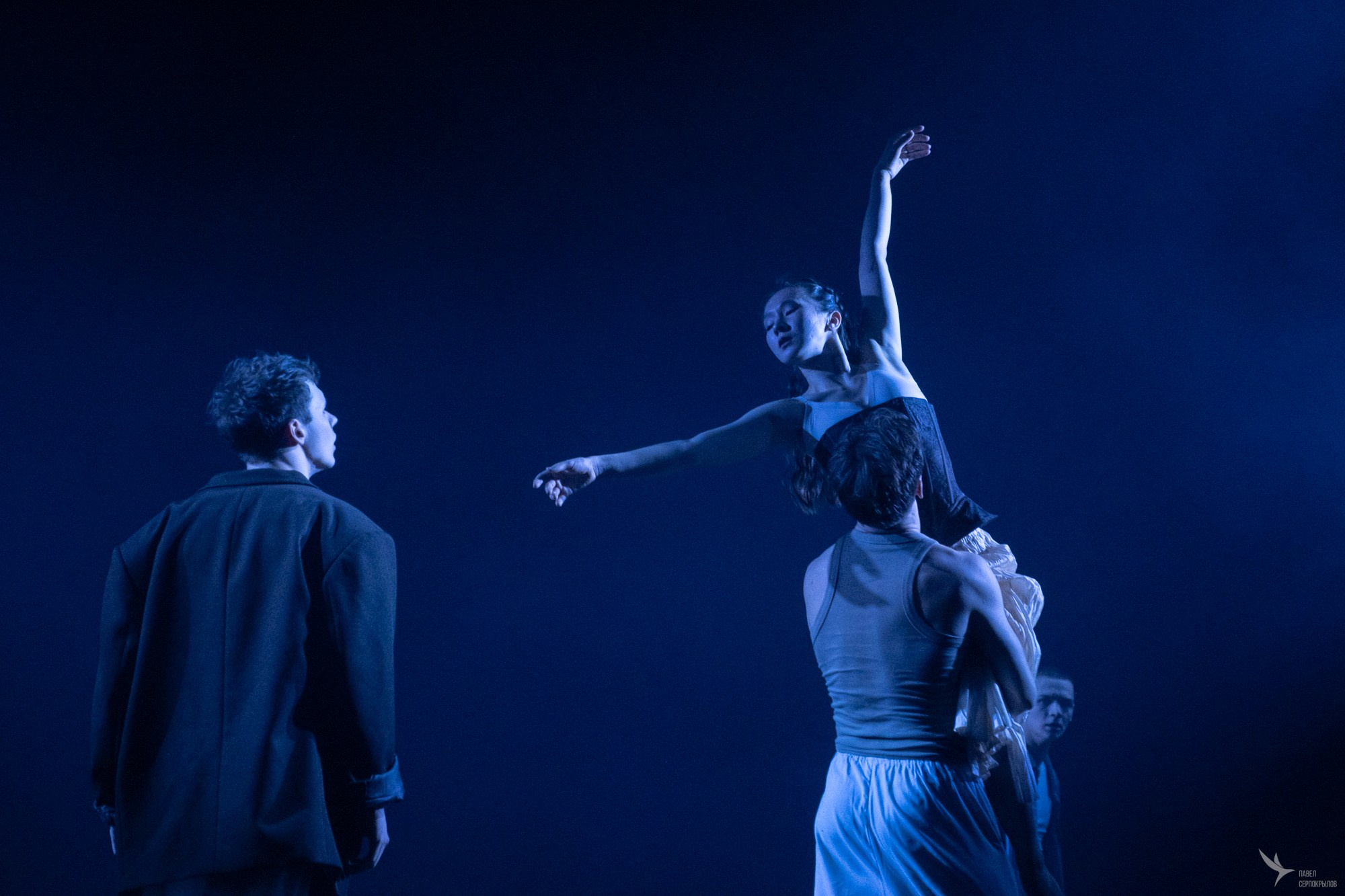 Пластический спектакль команды СЕВЕР «Голос ветра. Молчание мрамора». Репортажный фотограф в Казани Павел Серпокрылов