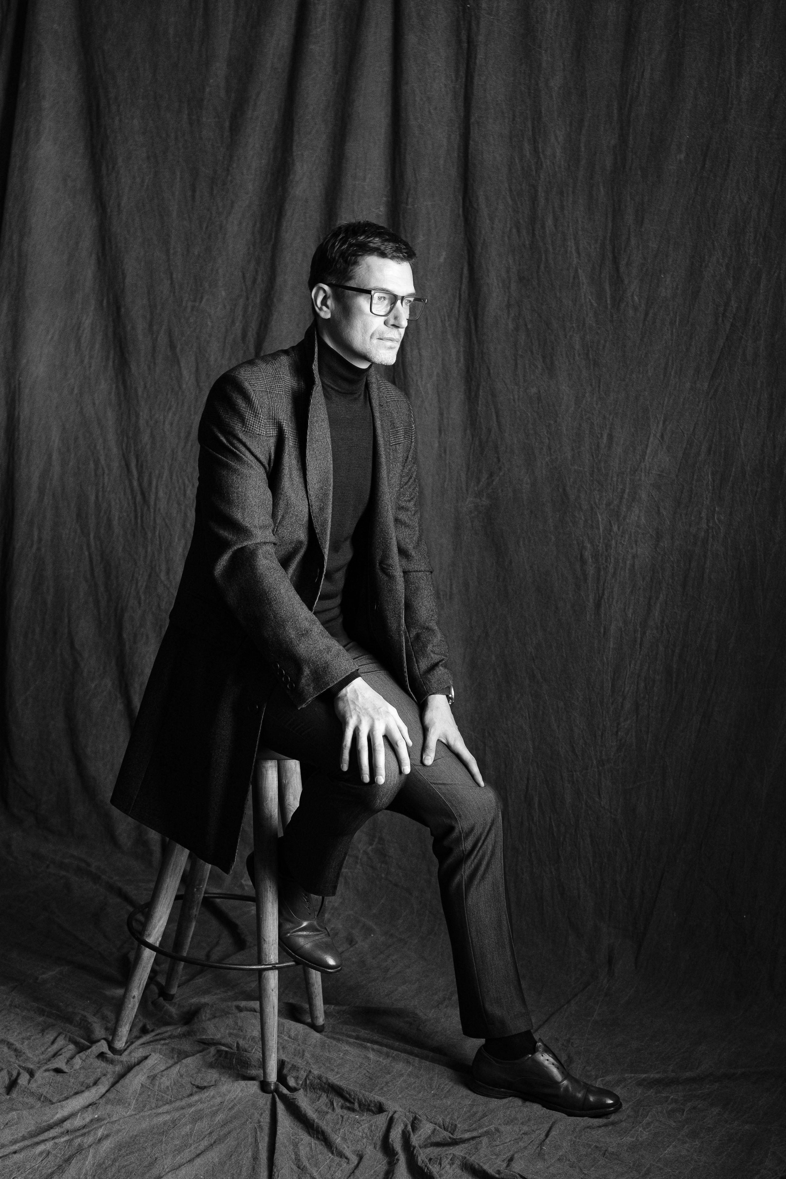 Фотограф Михаил Гуляев. Фотосессия в Новосибирске. Фотосессия в студии.