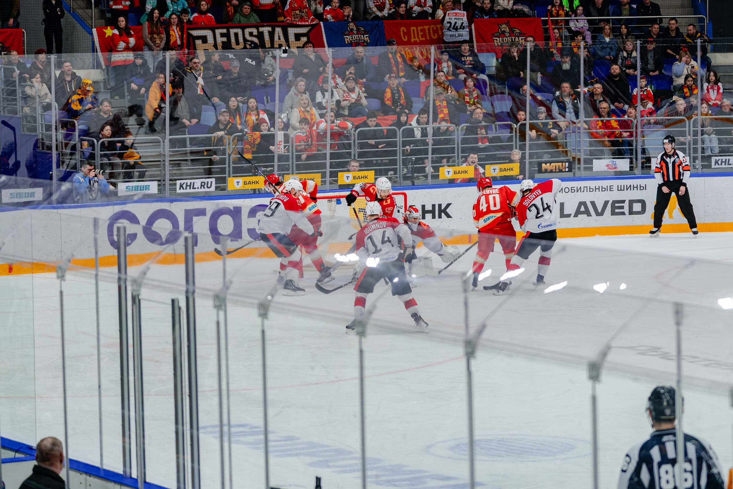 КХЛ КУНЬЛУНЬ РС — АВАНГАРД 22 МАРТА 2025. Репортажный фотограф в Москве Измалков Артем