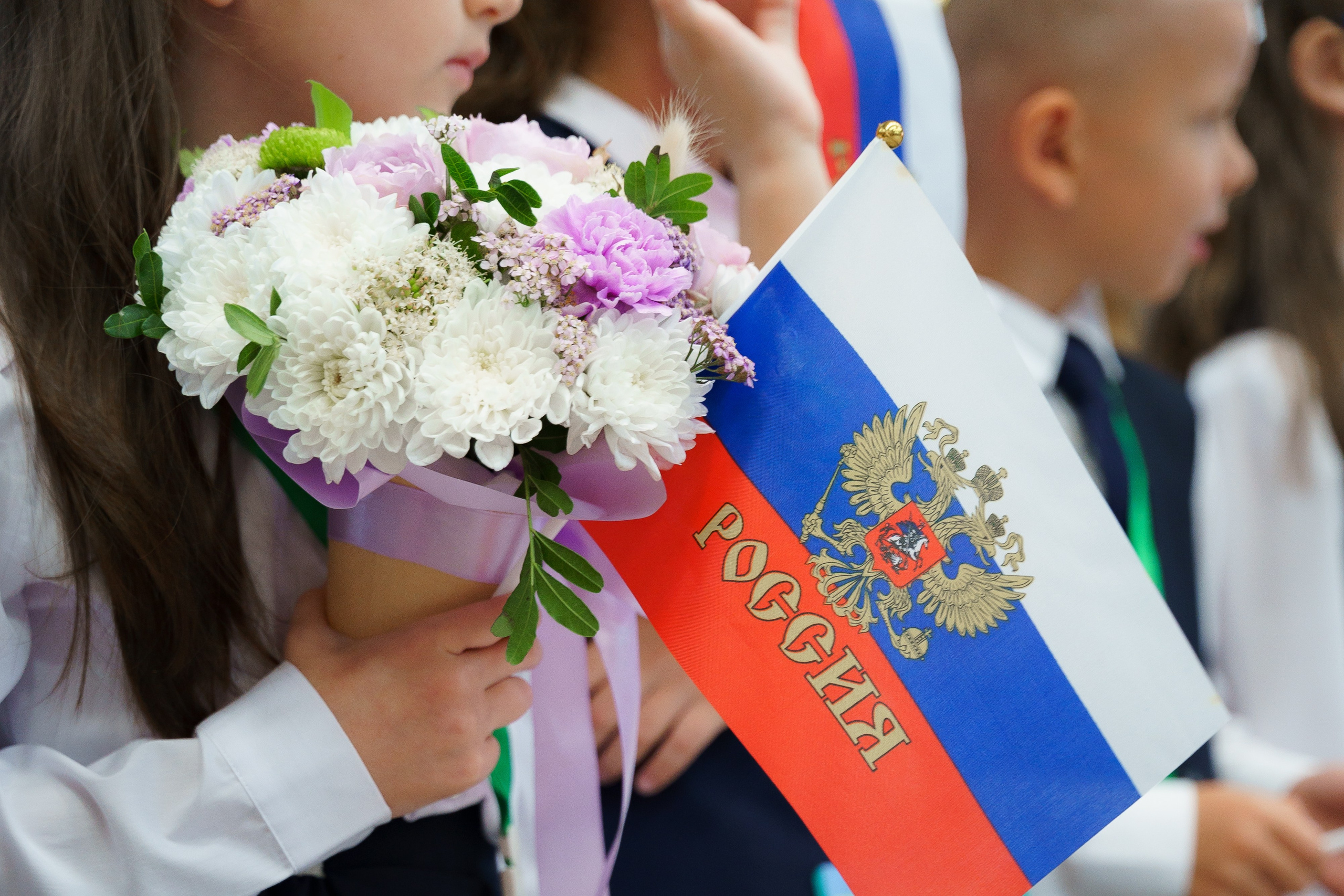 1 сентября — День знаний. Детские выпускные альбомы в Красноярске