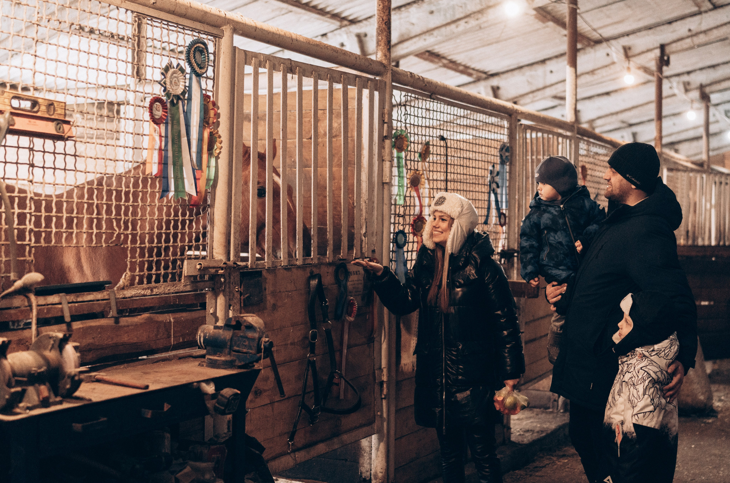 Выходной на конюшне. Семейный, ньюборн фотограф, фотограф на роды в Москве, Виктория Тюльдюкова