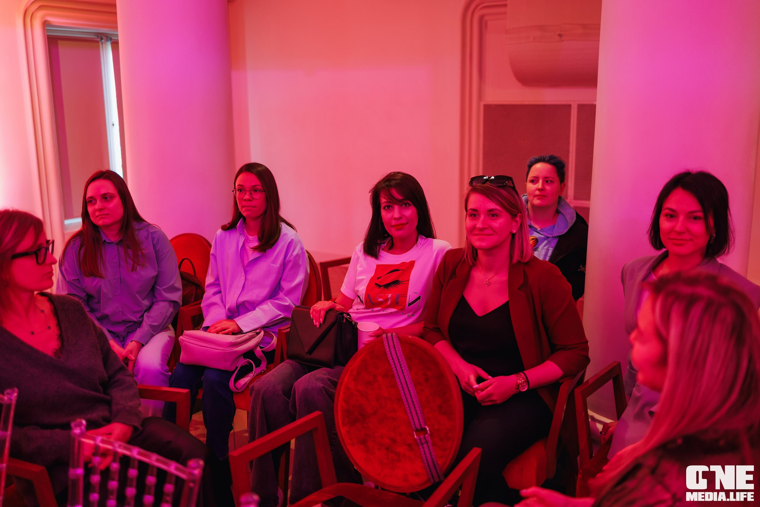 Форум Мой Бизнес — ДЕВИЧНИК. One Media Life: фоторепортажи, фотоотчеты с мероприятий и заведений