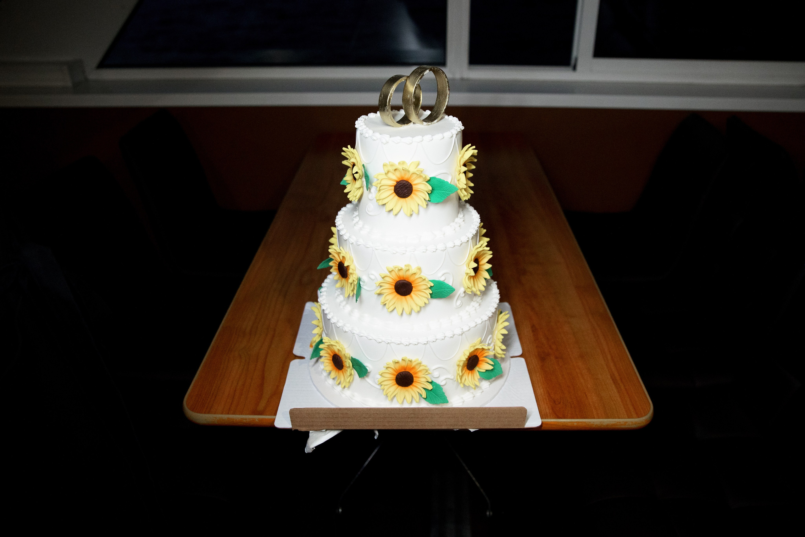 Свадебная фотосессия около Исаакиевского собора. Свадебный фотограф в Санкт-Петербурге Никита Кузякин