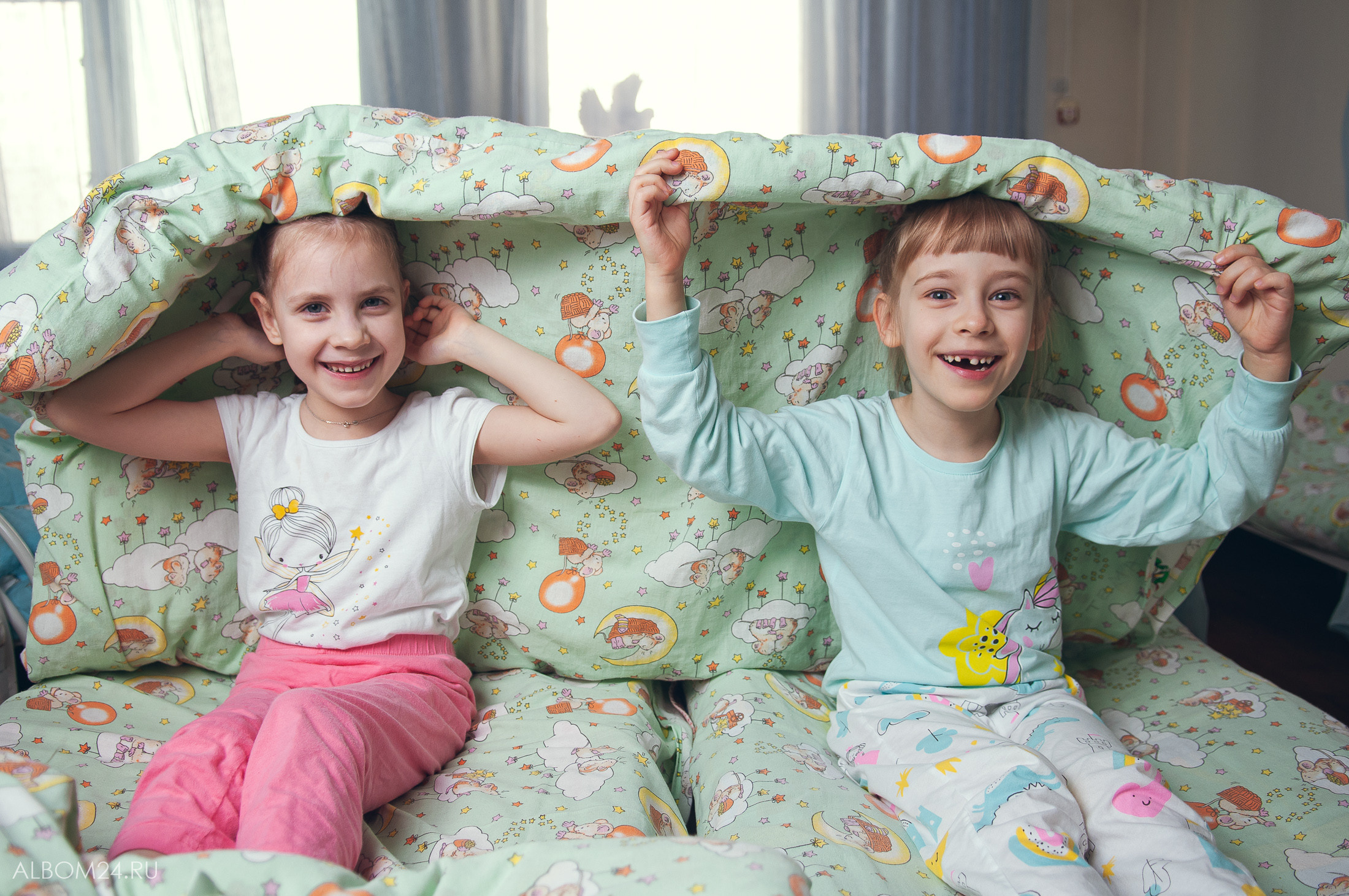 Съемка на выпускной альбом Сад № 139, гр. Крабики. Выпускные альбомы и фотосъемка в Красноярске