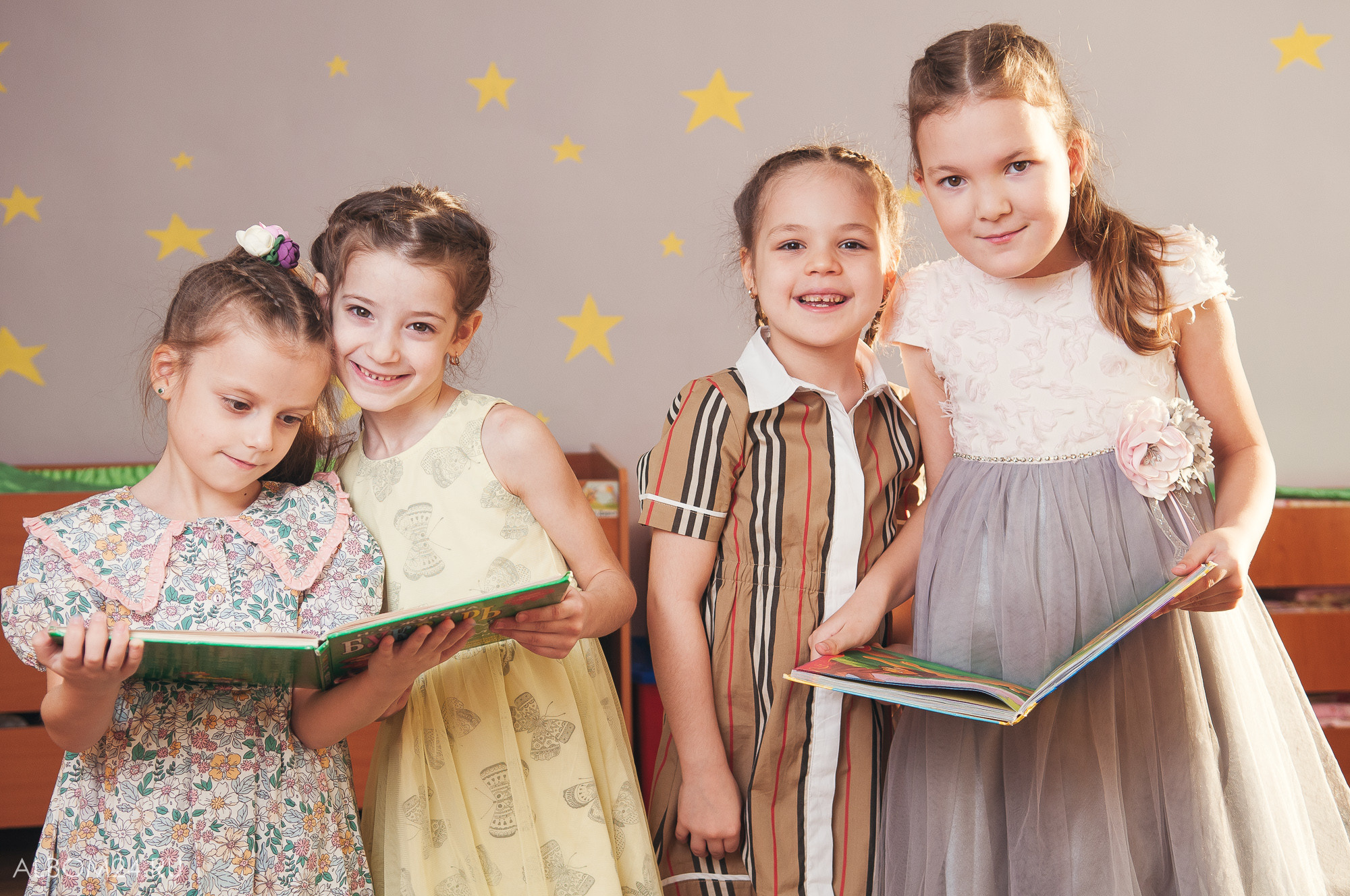 Съемка на выпускной альбом сад № 296, гр. Непоседы. Выпускные альбомы и фотосъемка в Красноярске