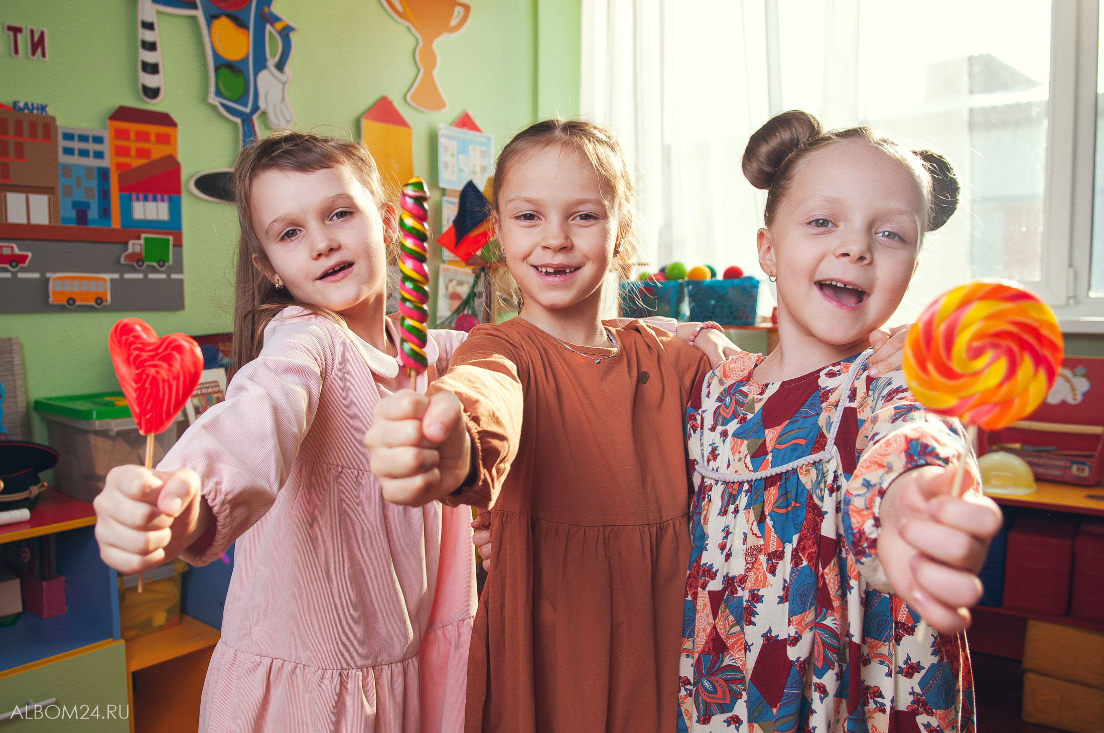 Съемка на выпускной альбом Сад № 139, гр. Крабики. Выпускные альбомы и фотосъемка в Красноярске
