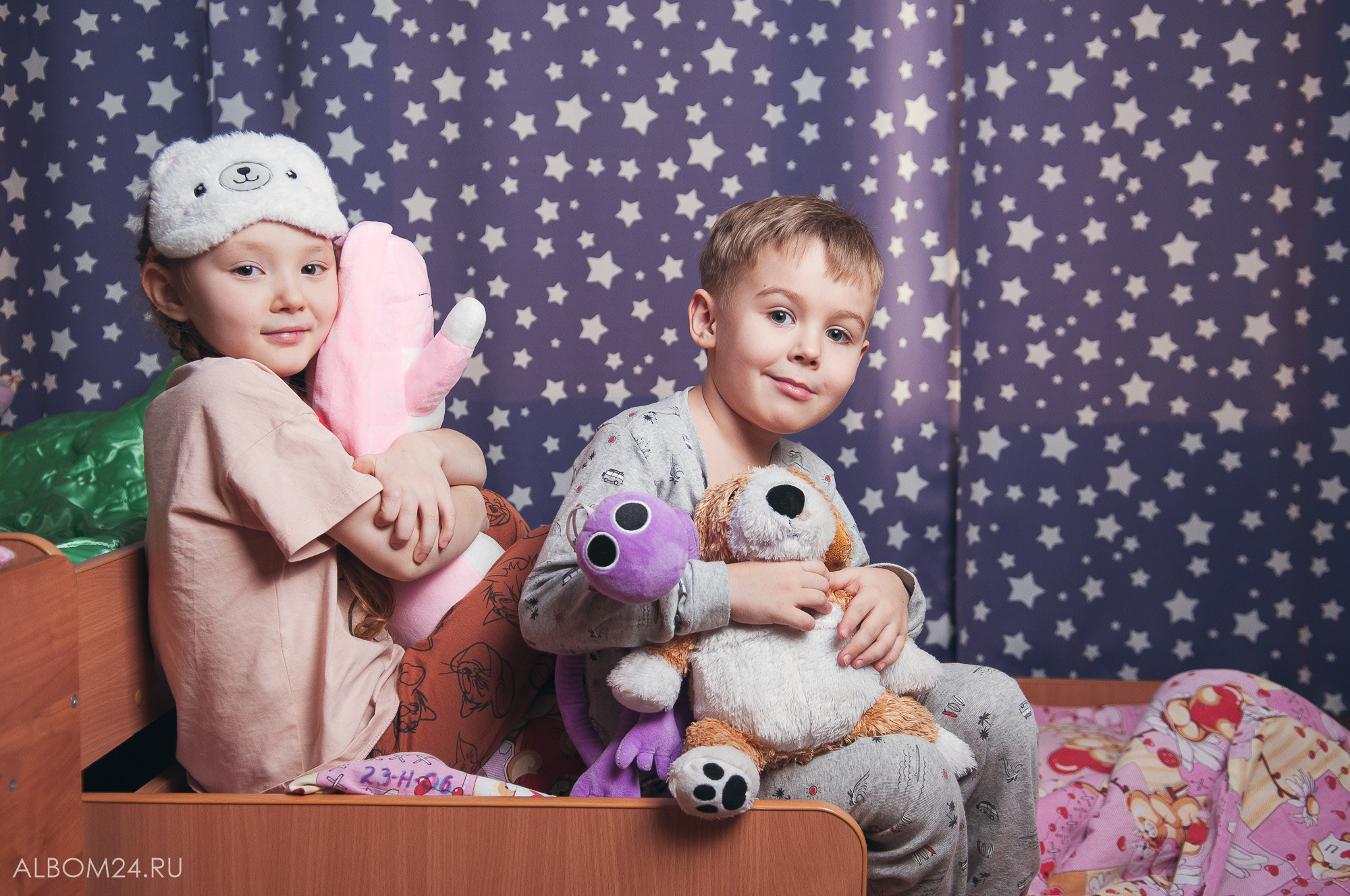 Съемка на выпускной альбом сад № 296, гр. Непоседы. Выпускные альбомы и фотосъемка в Красноярске