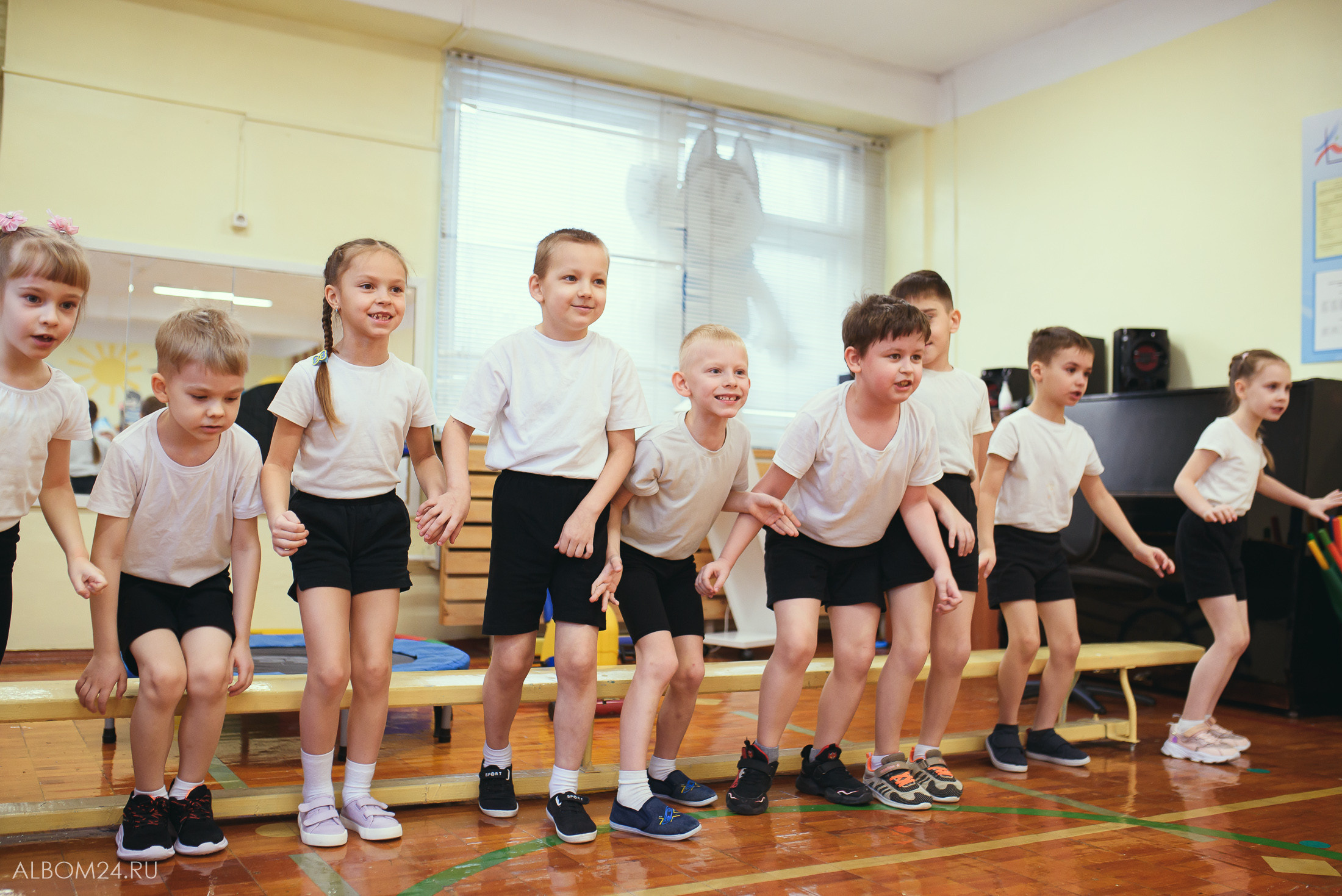 Съемка на выпускной альбом Сад № 139, гр. Крабики. Выпускные альбомы и фотосъемка в Красноярске