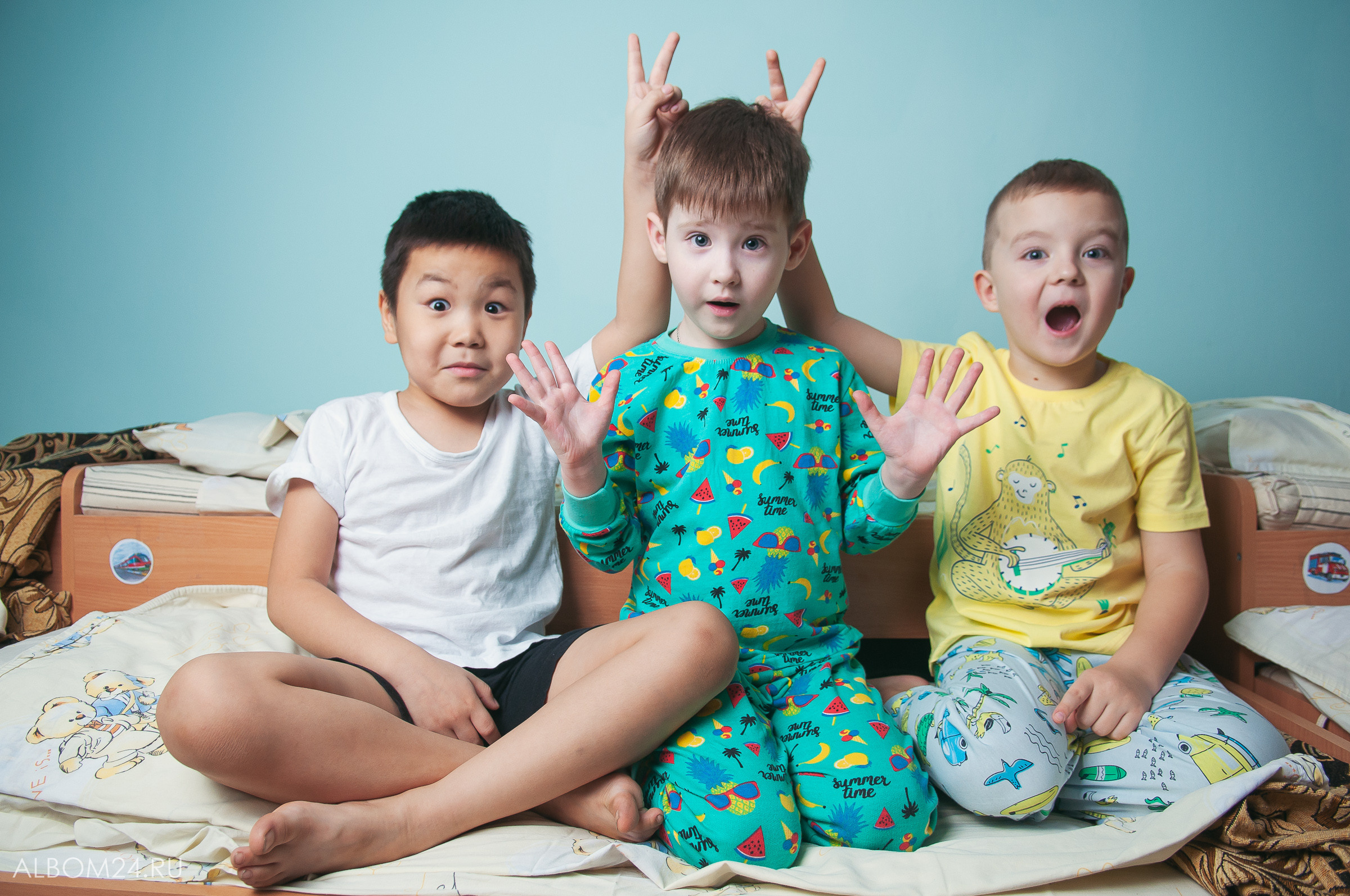 Съемка на выпускной альбом Сад № 169, гр. Божьи коровки. Выпускные альбомы и фотосъемка в Красноярске