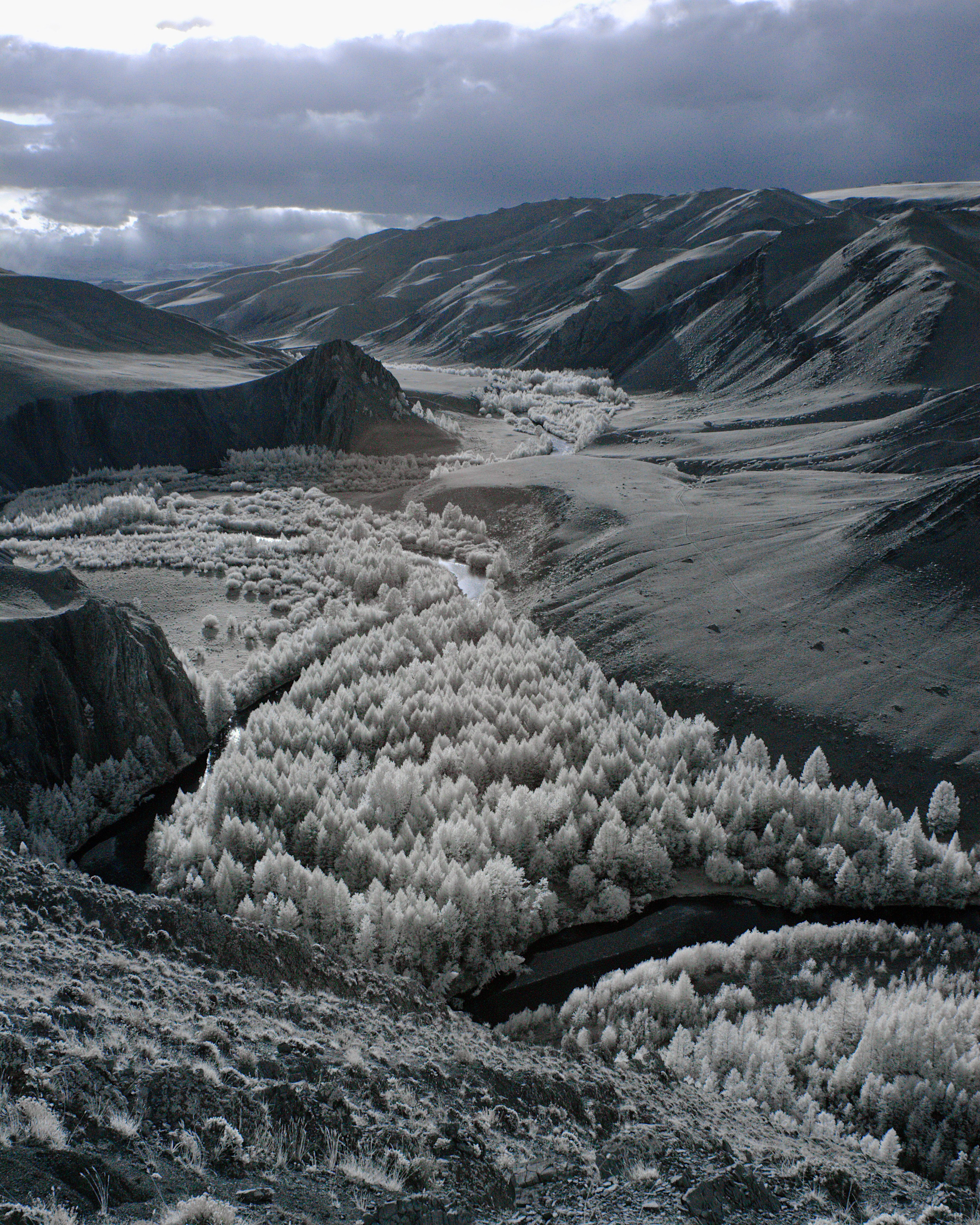 Это не фотошоп. Я видел это в горах Алтая. Семоха Валерий. Фотограф