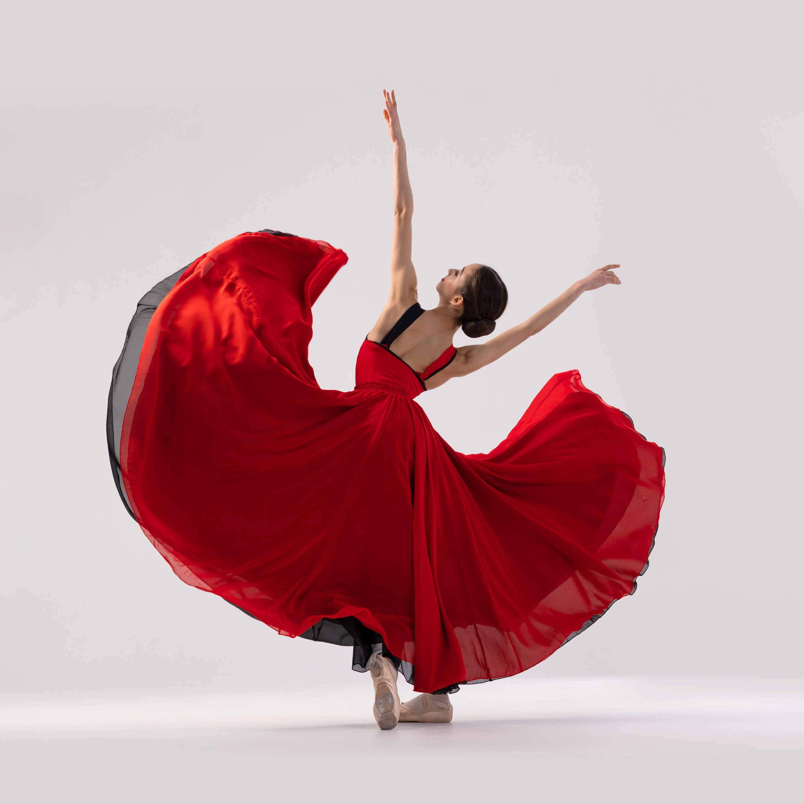 Юбка воздушная двухсторонняя красно-чёрная напрокат бесплатно. Балетный фотограф Алина Ханько — Душа Балета
