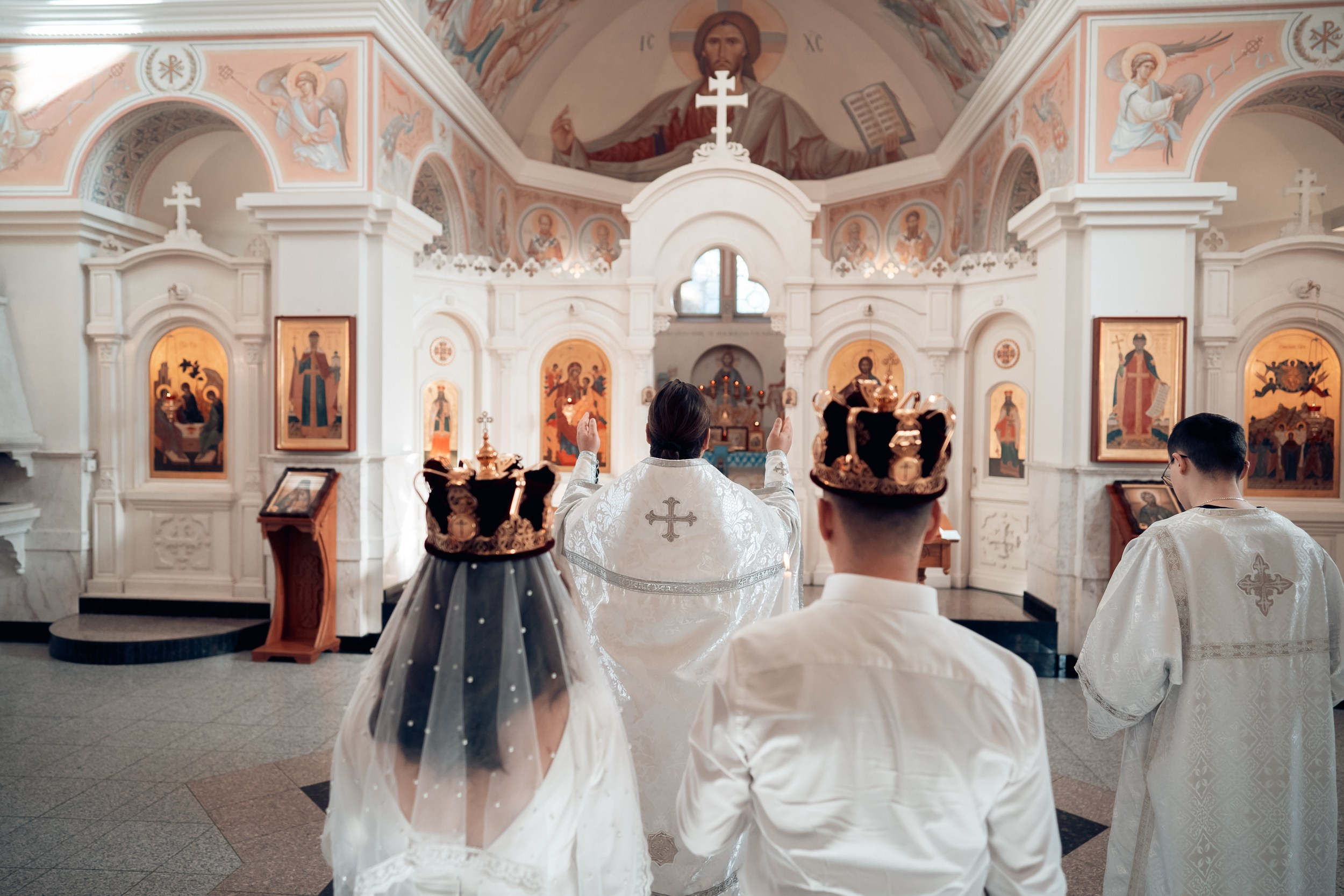 Венчание в храме Вознесения Господне г. Севастополь. Церковный фотограф Севастополь