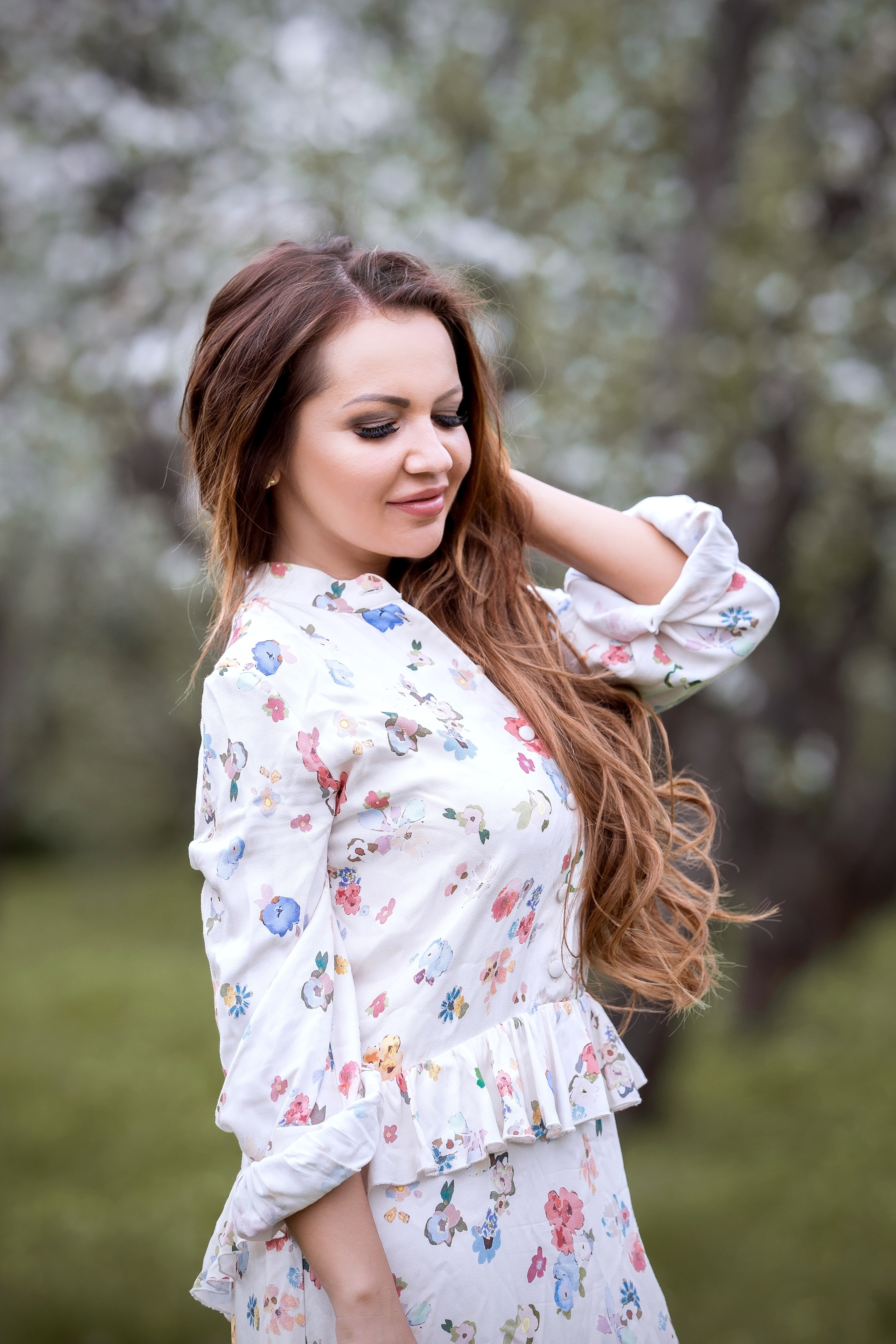 Места, где можно провести фотосессию в цветении в Москве. Свадебный и семейный фотограф Виктория Носачёва. Щелково, Москва и МО