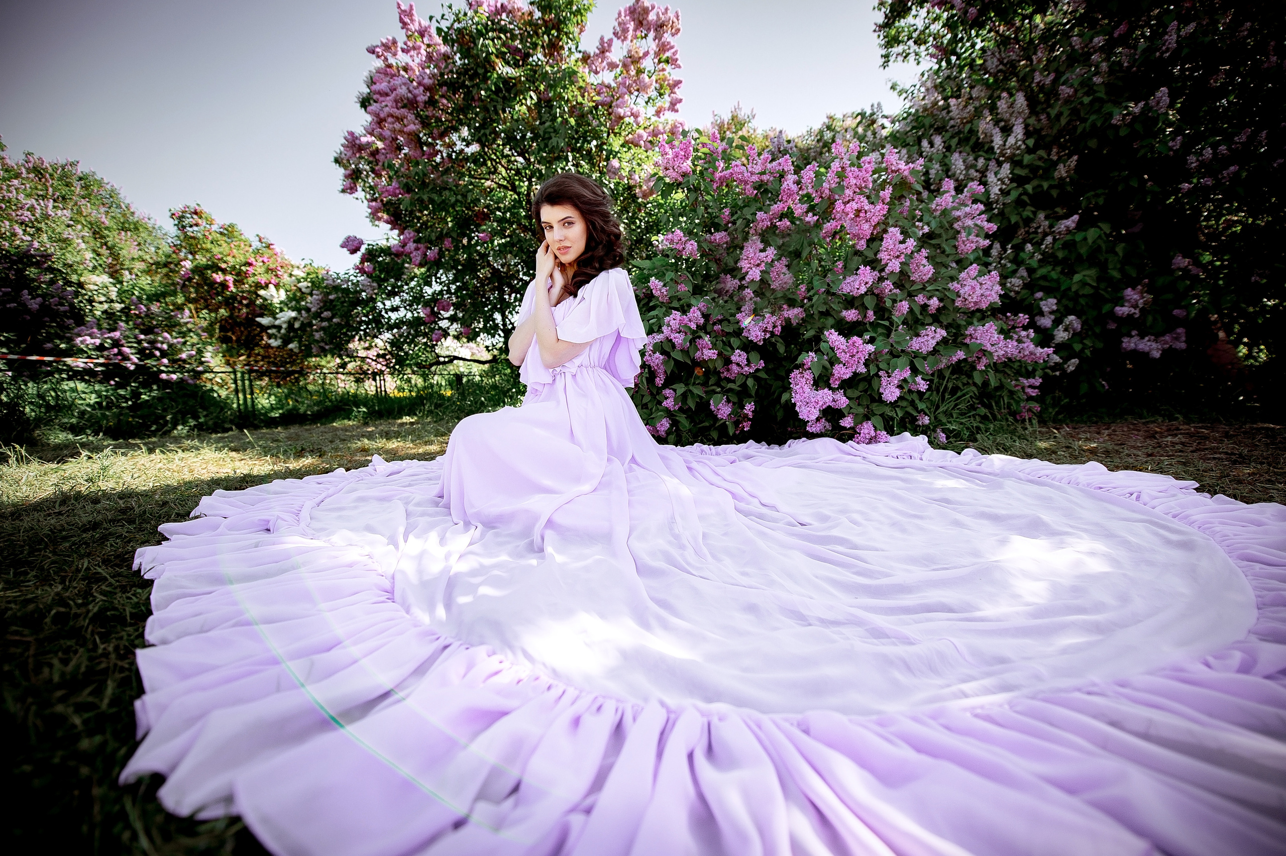 Места, где можно провести фотосессию в цветении в Москве. Свадебный и семейный фотограф Виктория Носачёва. Щелково, Москва и МО