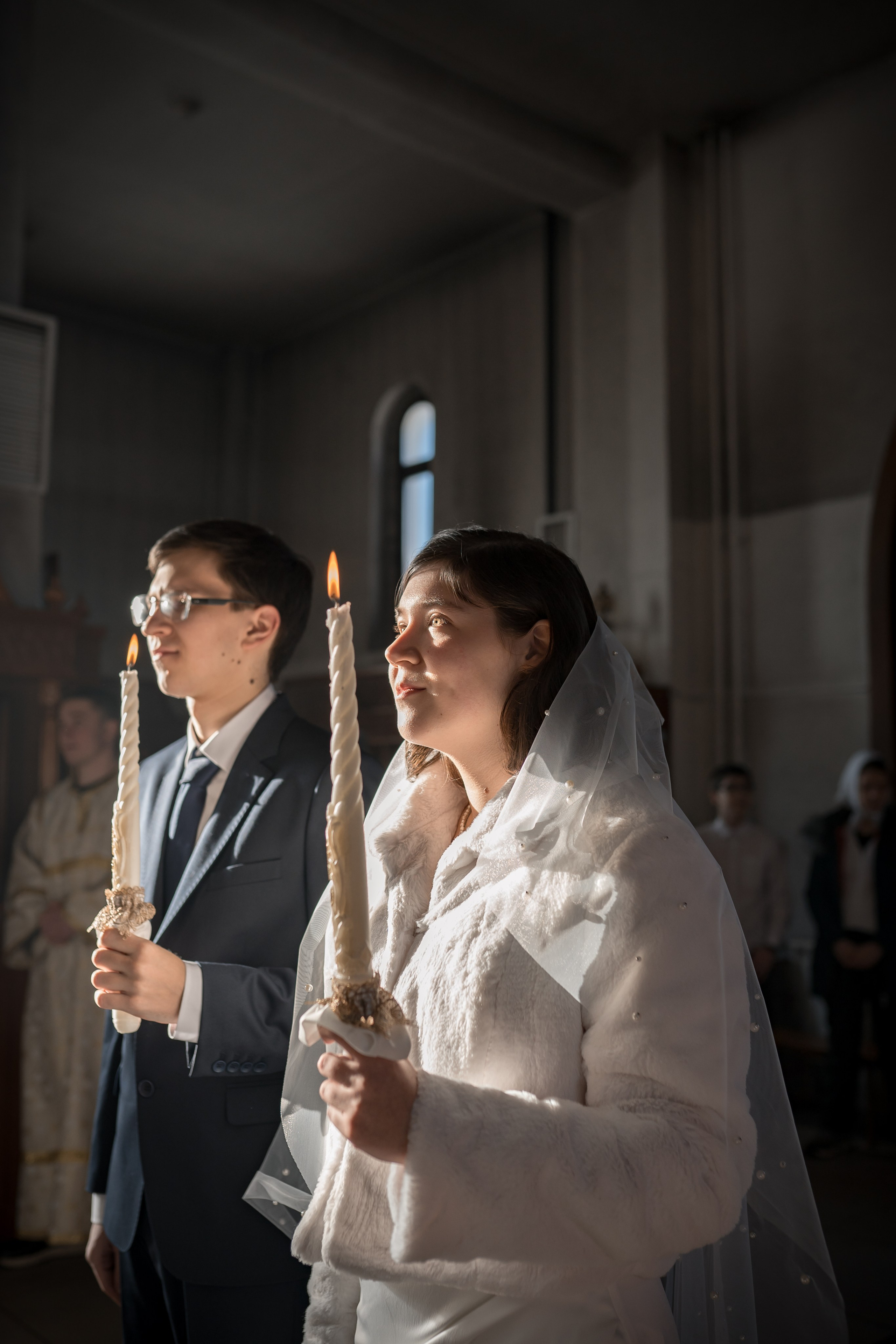 крещение венчание фотограф на венчание фотограф на крещение невеста свадьба обручальное кольцо медовый месяц православие венчание молодожены