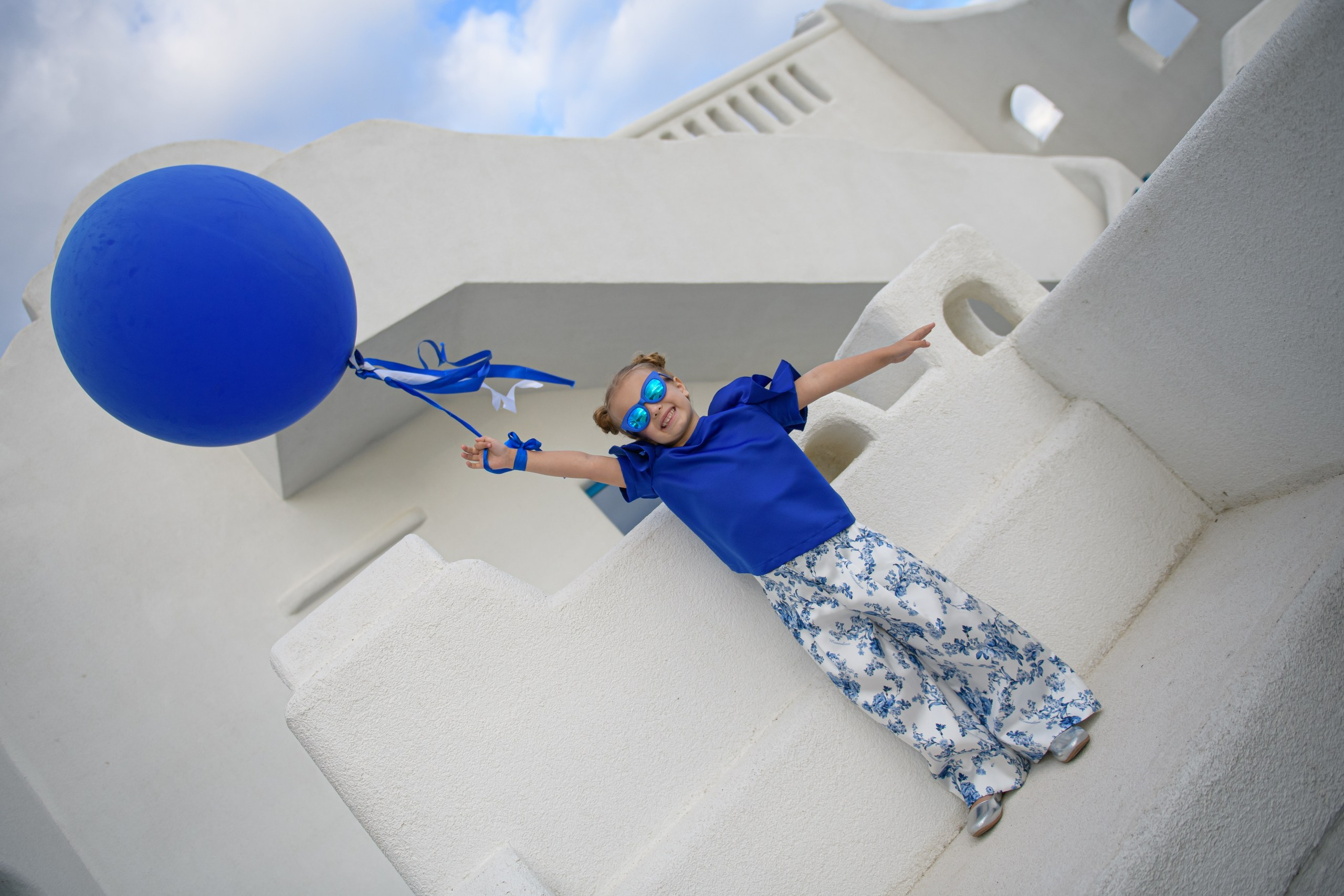 Lookbook летней коллекции «Santorini» для Cinderella. Съёмки для брендов в Крыму / Стилист / Продюсер / Женя Мамай