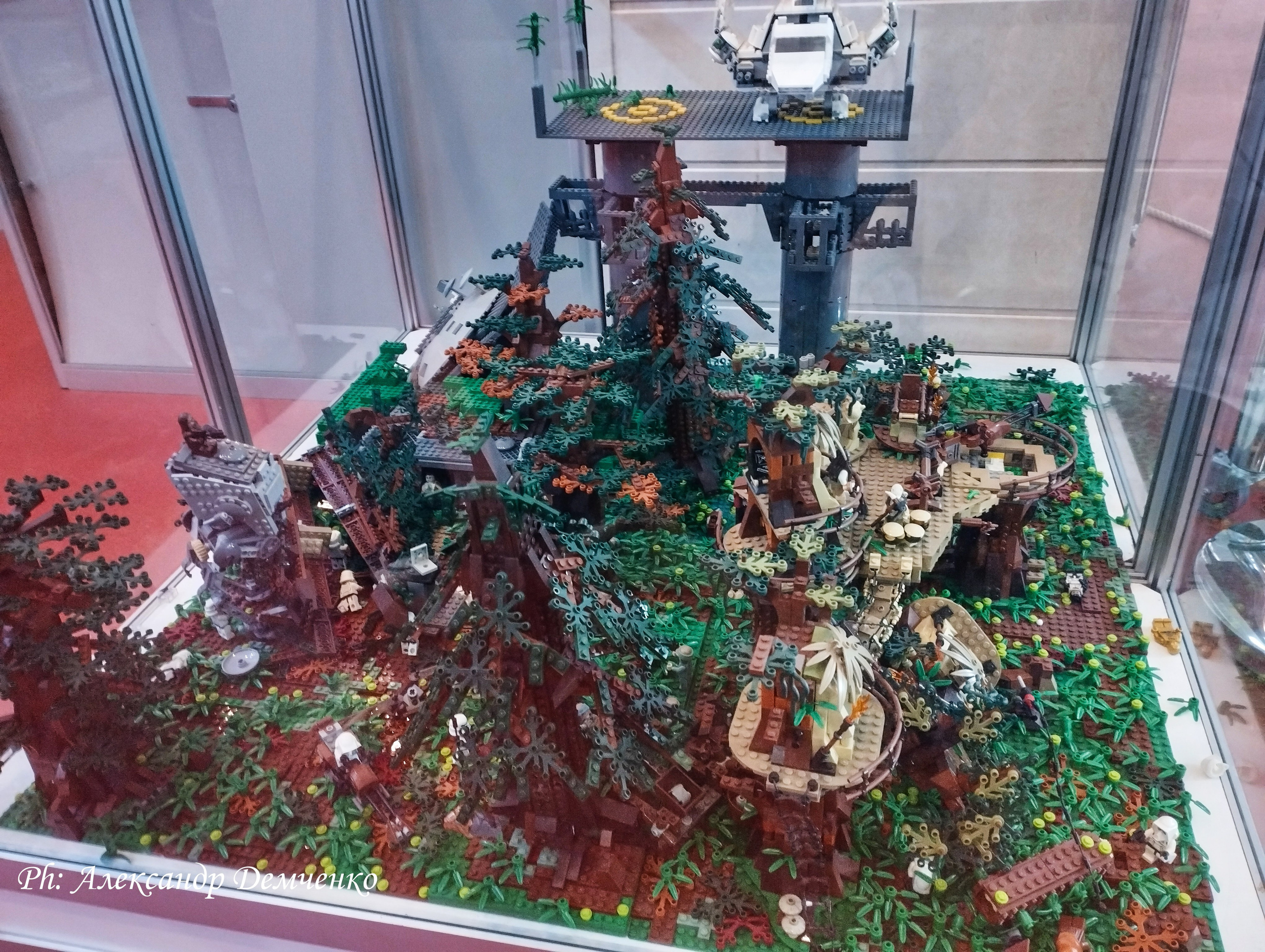 Фотосессия в музее Звездные Войны Далёкой Галактике в Москва