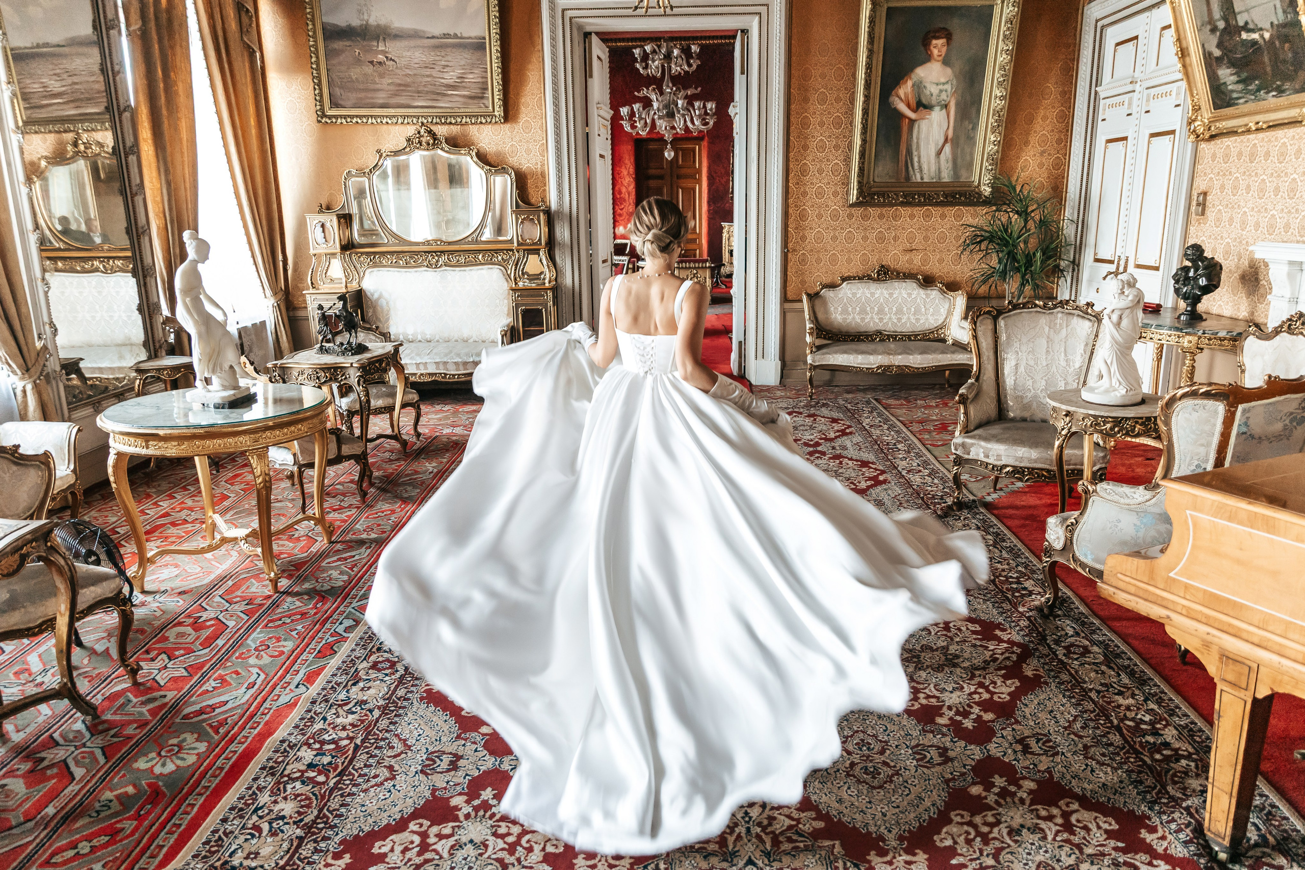 Профессиональный фотограф