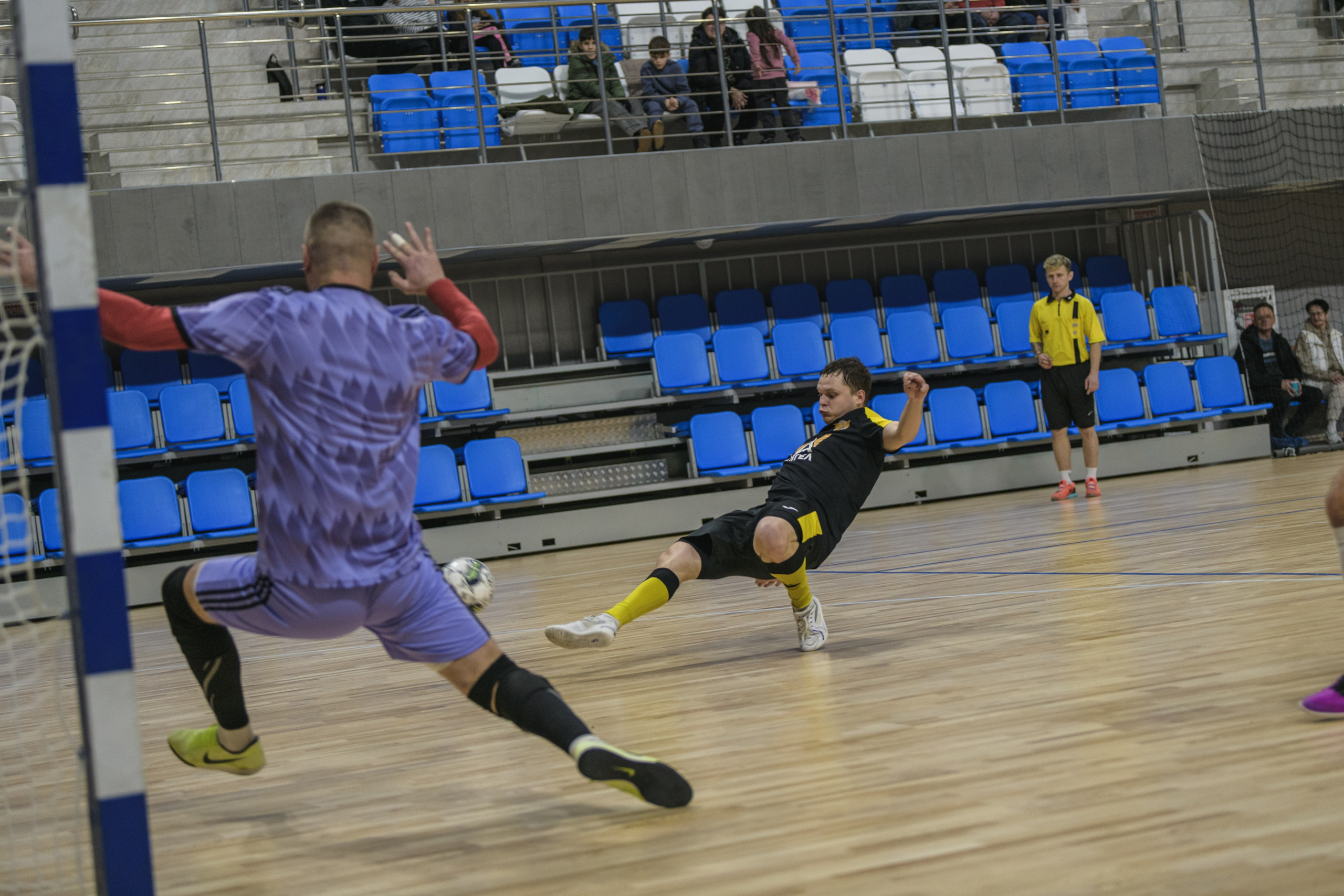 ЛИГА ПОЛЕСЬЯ сезон 2025/2026. Репортажный фотограф Владимир Беляй