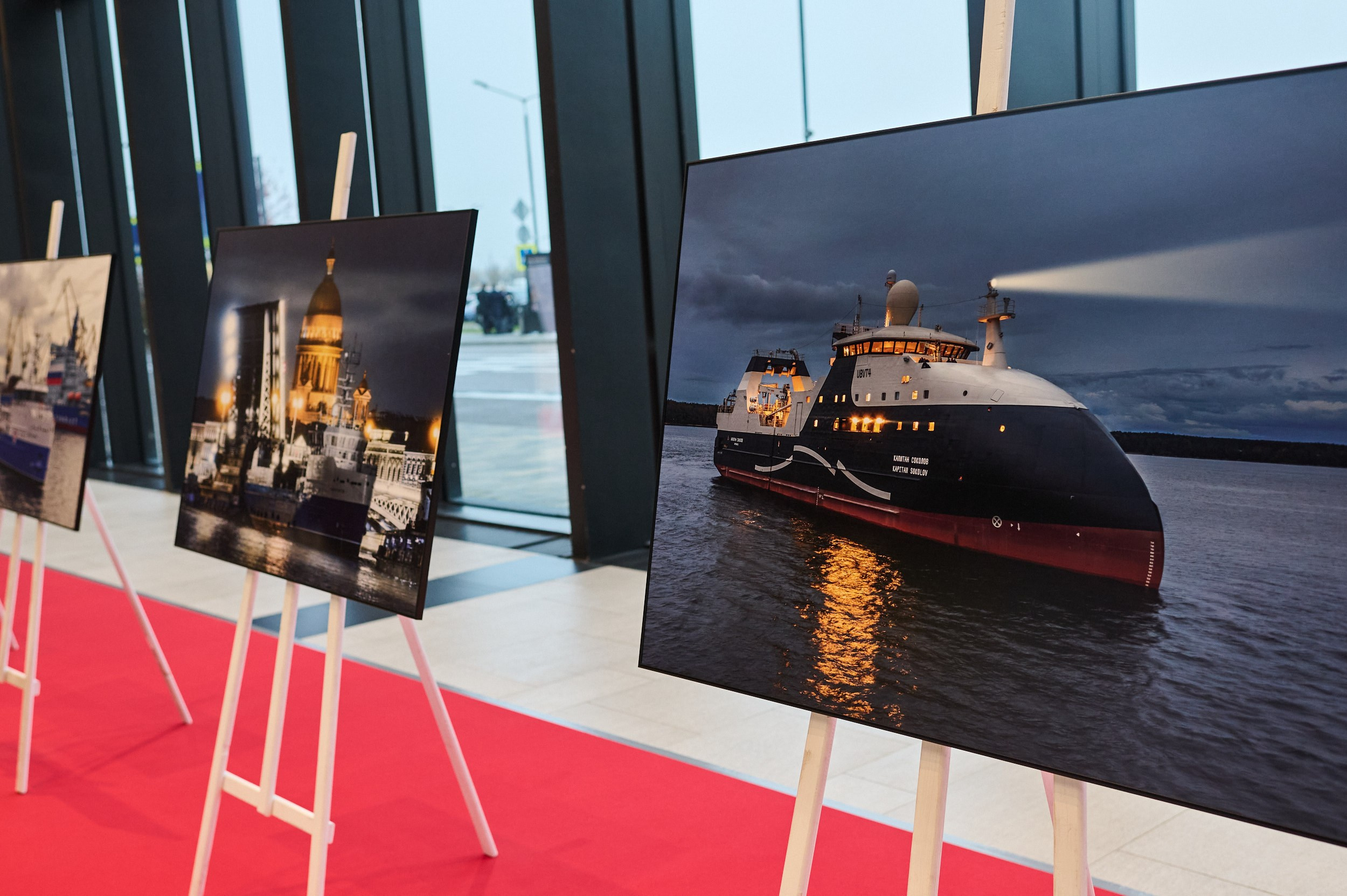 Фотографии на морскую тему на выставке Seafood Expo Russia 2025. Репортажная съёмка в КВЦ «Экспофорум», Санкт‑Петербург.