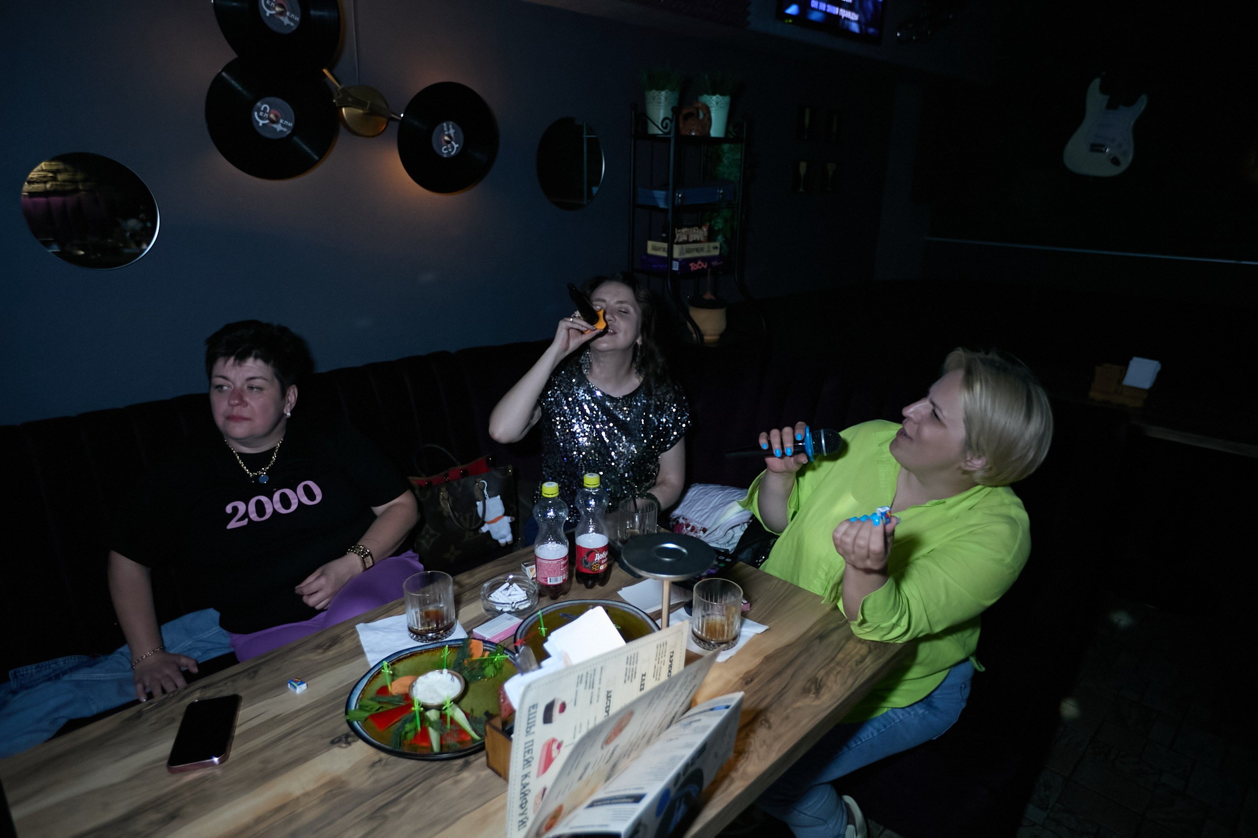 2000ые в Ели-Пели. Фотограф видеограф в Москве и Московской области Саша Секрет
