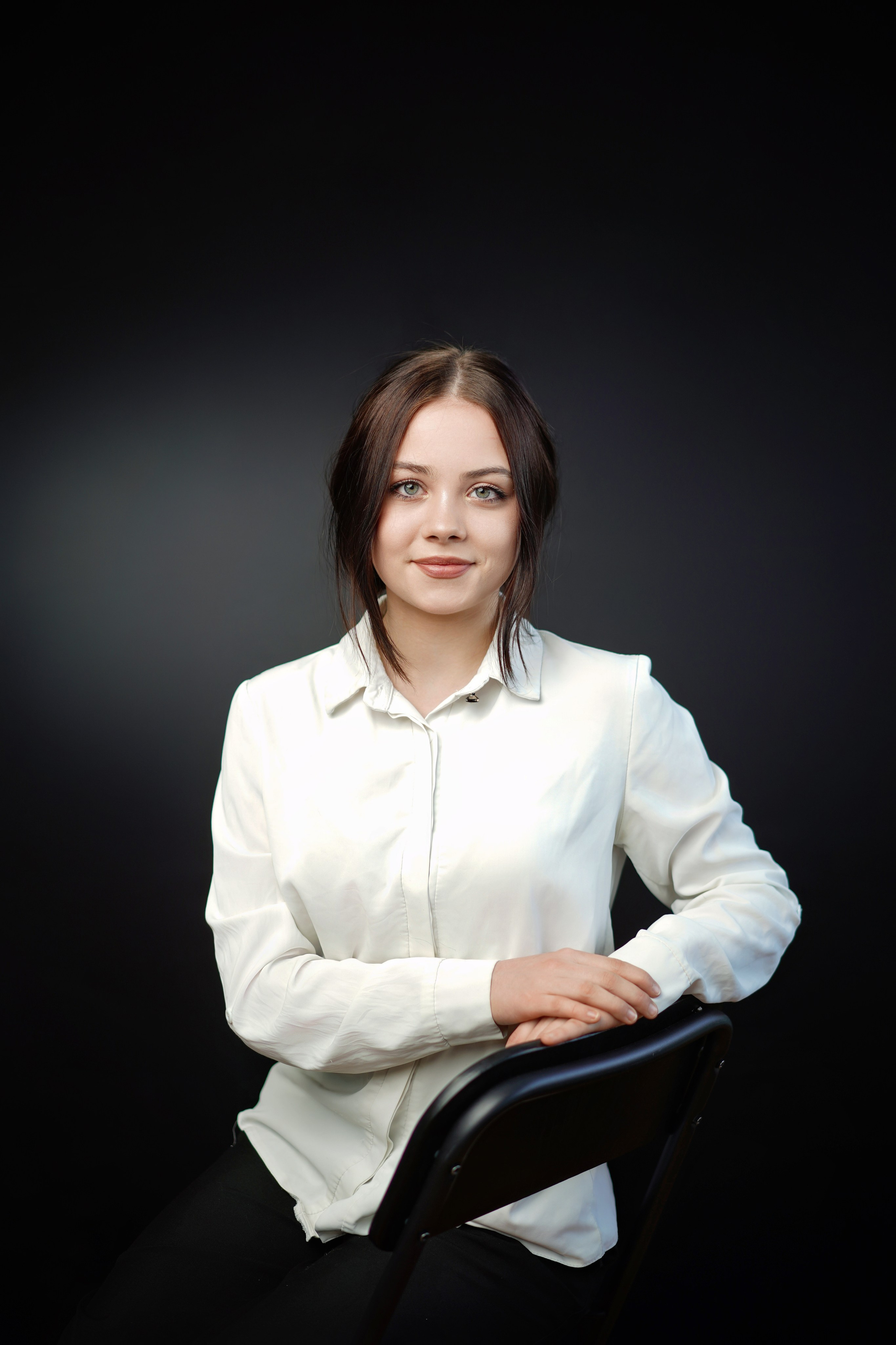 Стиль портрета в школе. GOTRA — выпускные альбомы в Тюмени