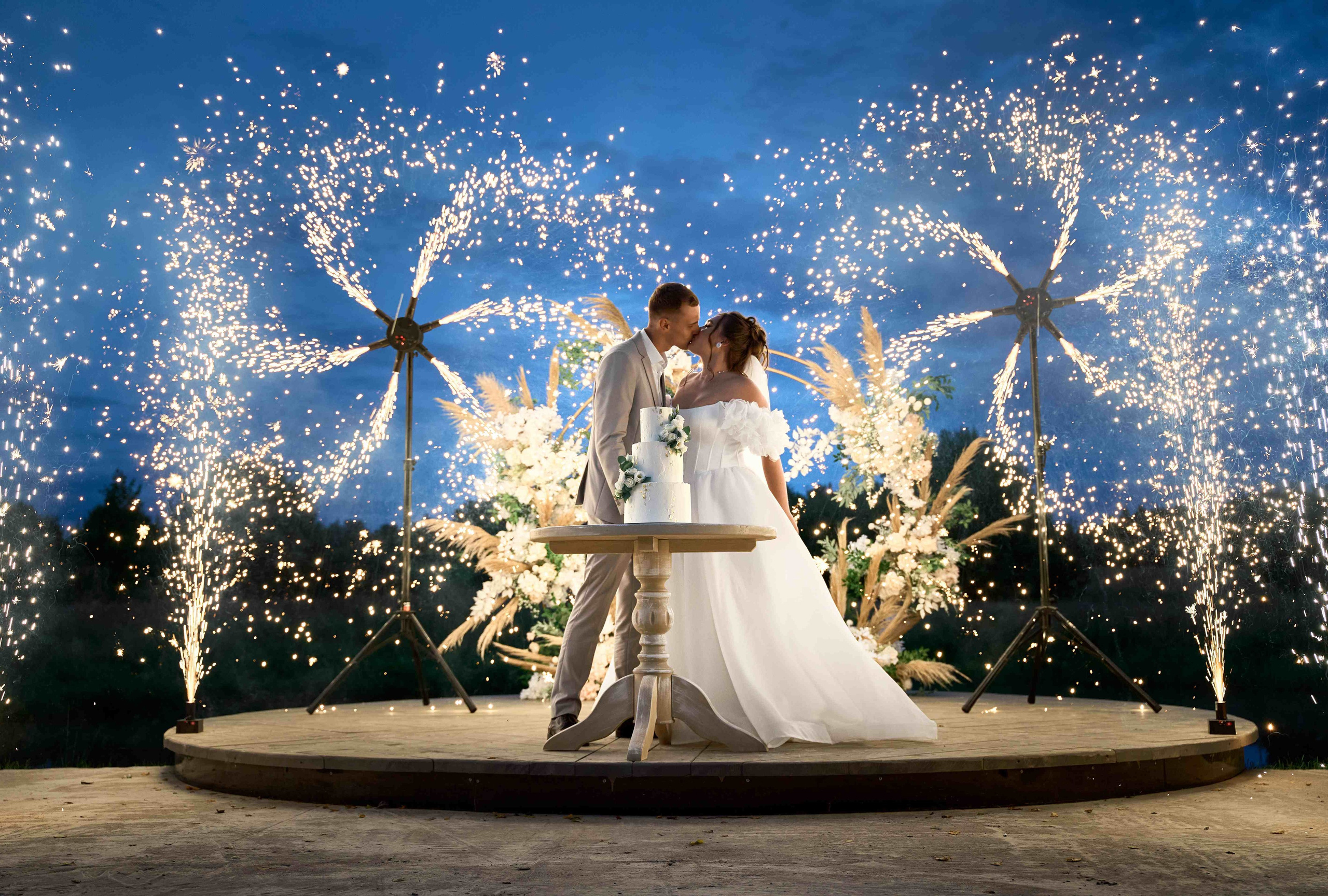 Фотограф Герайт. Подрядчики и друзья сети свадебных площадок House for wedding