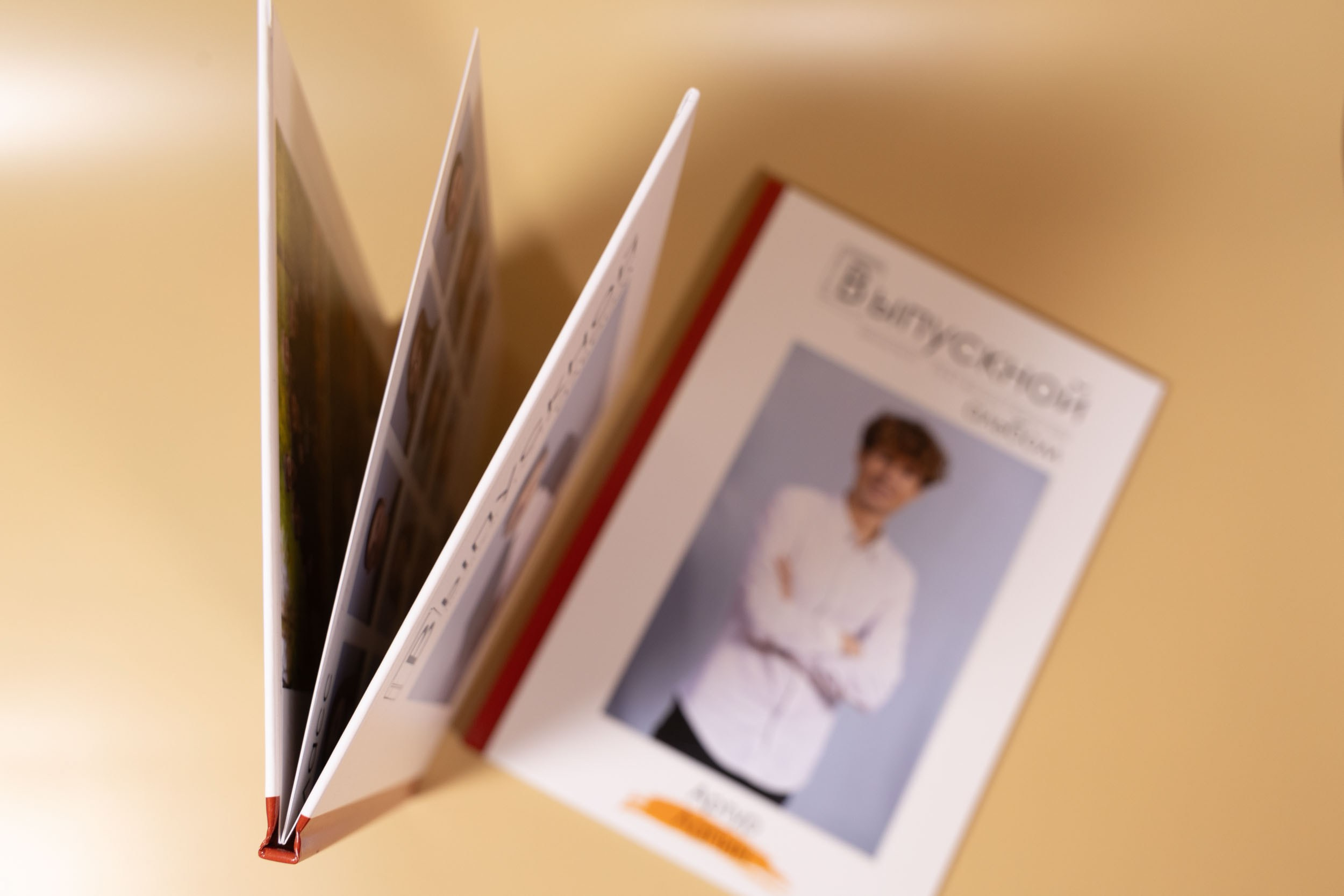 Торец выпускного альбома для 9 класса.