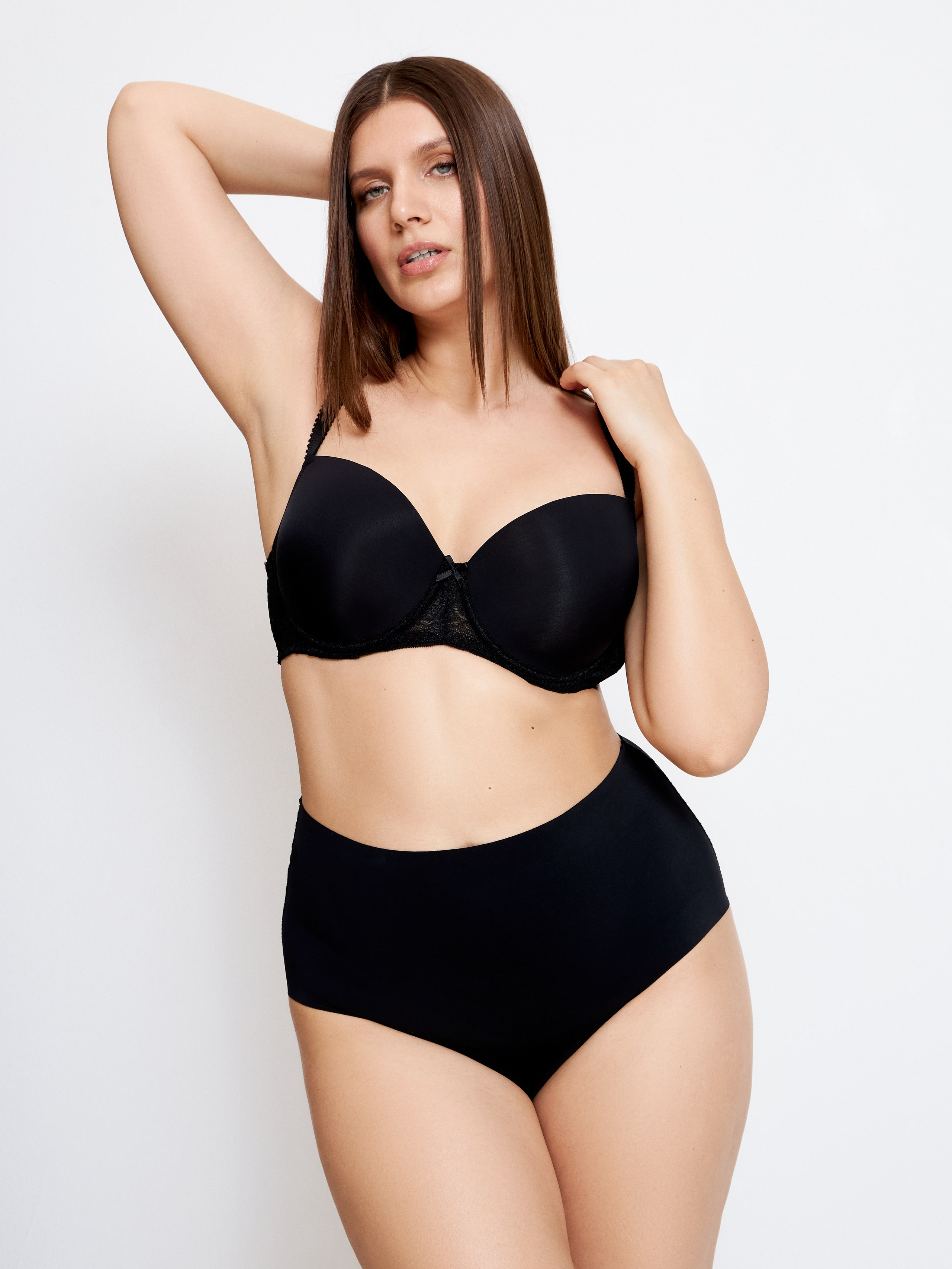 Модель Полина Новосибирск. Коммерческий фотограф для маркетплейсов Wildberries и Ozon в Новосибирске — фото и видео для брендов