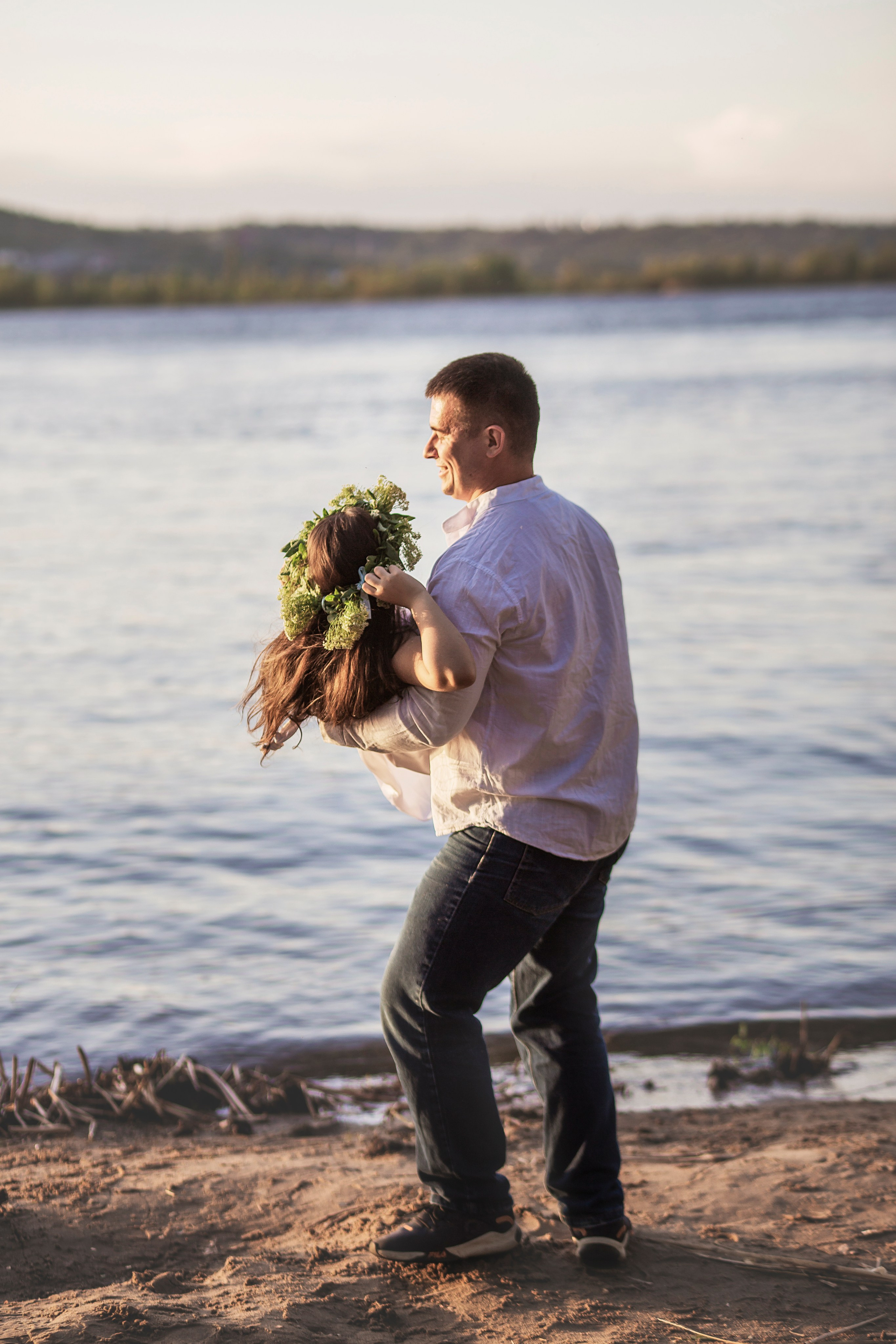 ДЕВИЧНИК НА ЗАКАТЕ. Семейный фотограф в Саратове