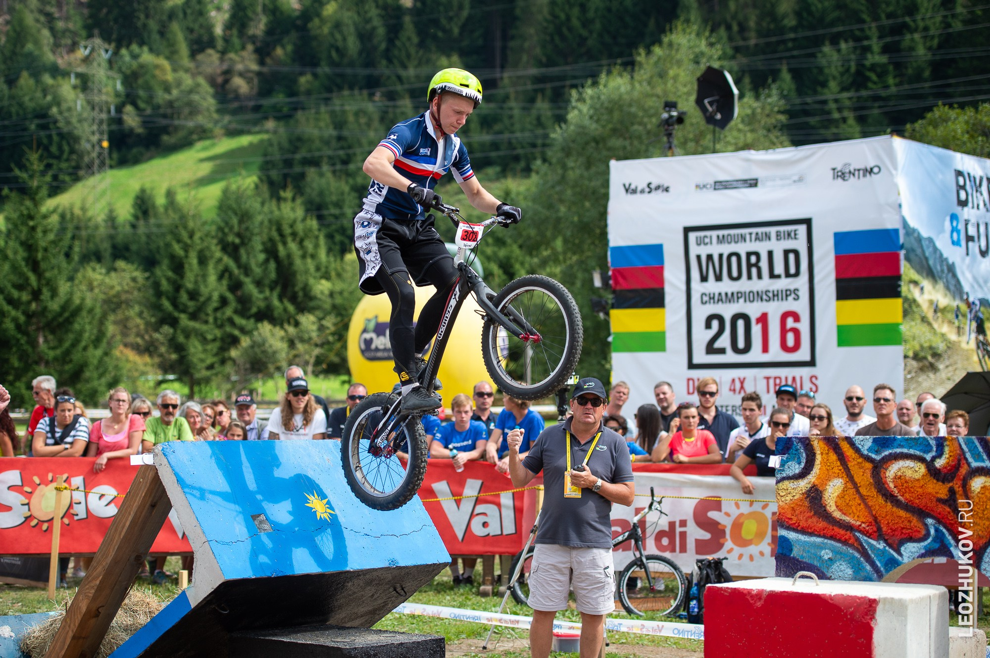 UCI Trials World Championships 2016 — finals. Sports photographer Leonid Zhukov