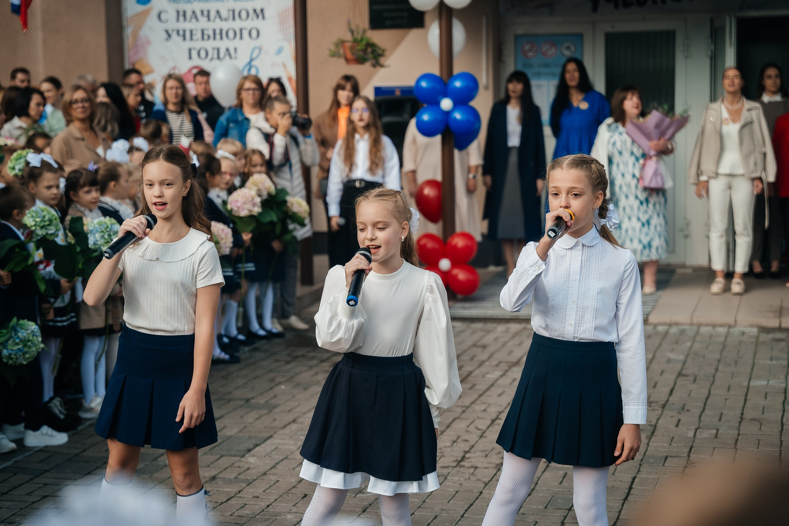 1 сентября — День знаний. Детские выпускные альбомы в Красноярске