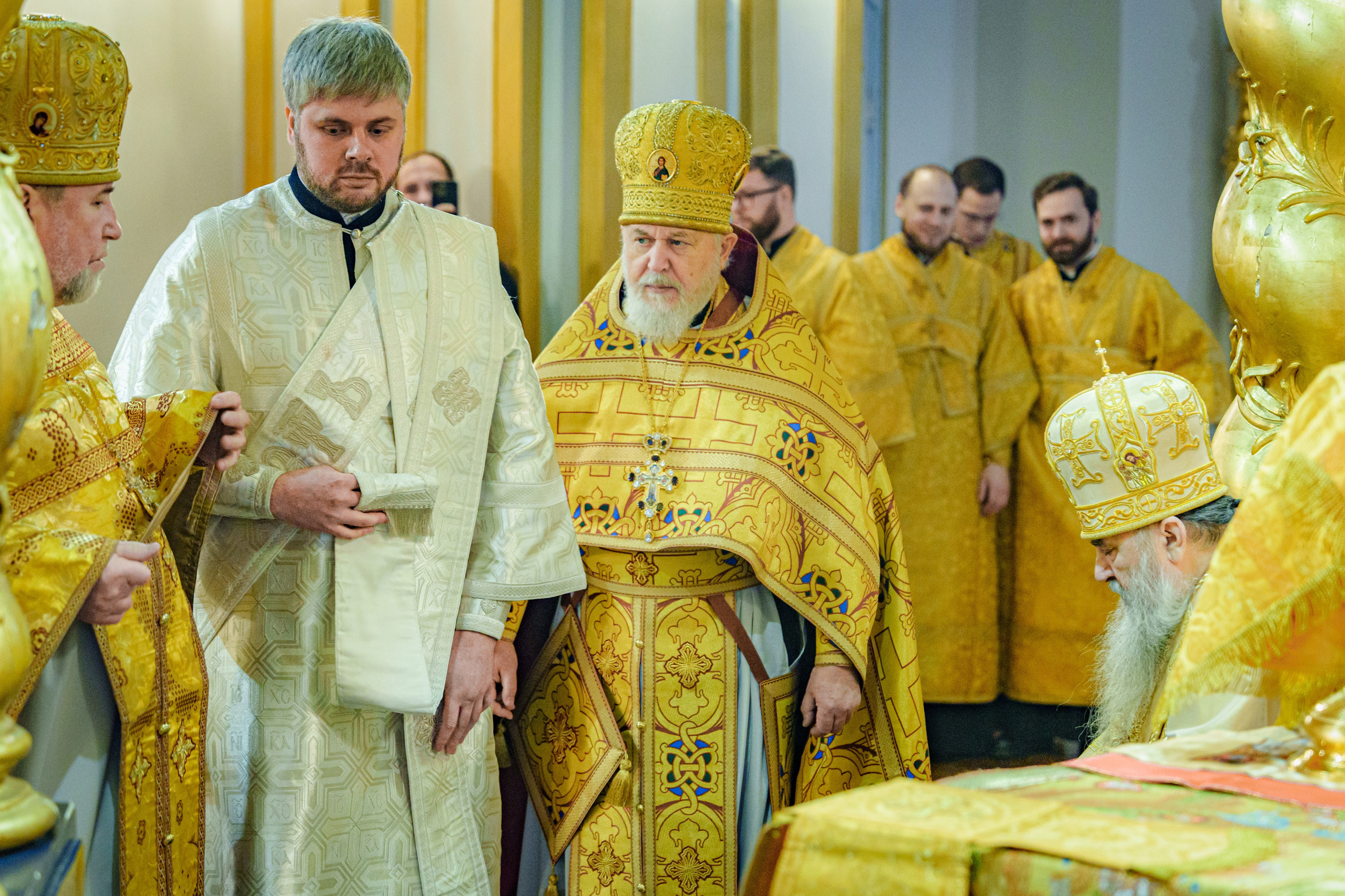 МИТРОПОЛИТ ВАРСОНОФИЙ СОВЕРШИЛ БОЖЕСТВЕННУЮ ЛИТУРГИЮ В НИКОЛО-БОГОЯВЛЕНСКОМ СОБОРЕ. НИКОЛО-БОГОЯВЛЕНСКИЙ МОРСКОЙ СОБОР