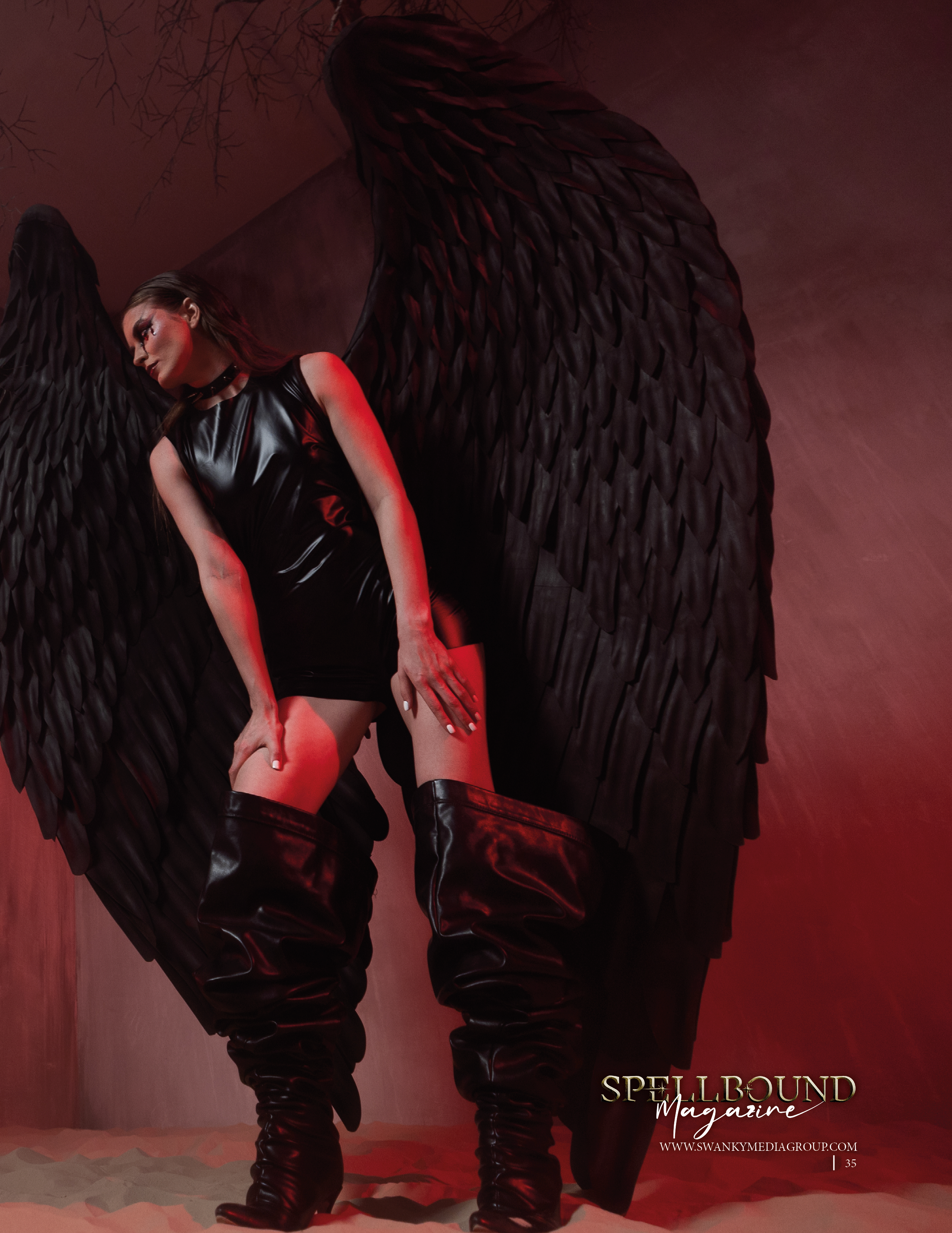 SPELLBOUND. Photomantis