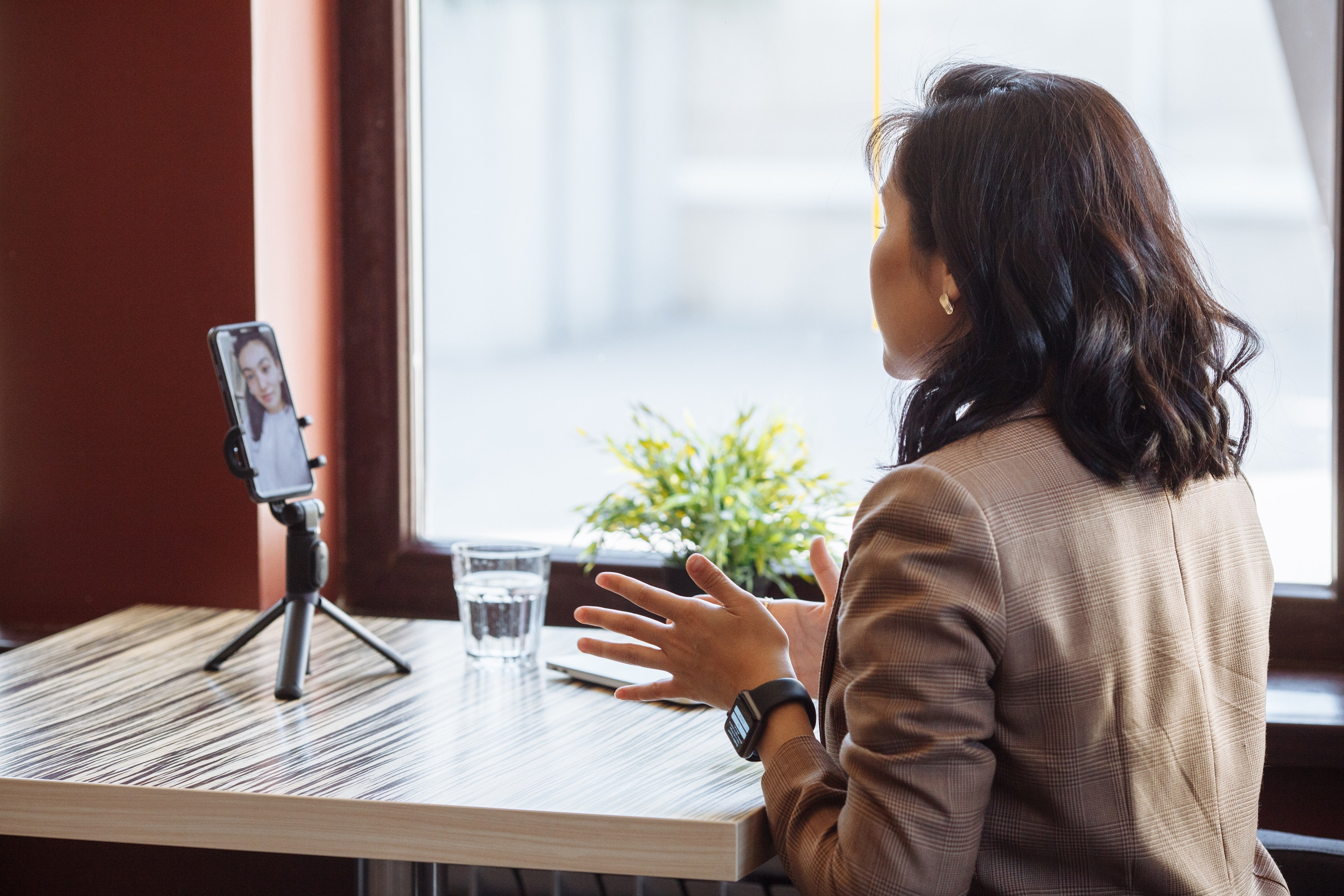 Corporate lifestyle photography — employees working in Dubai office
