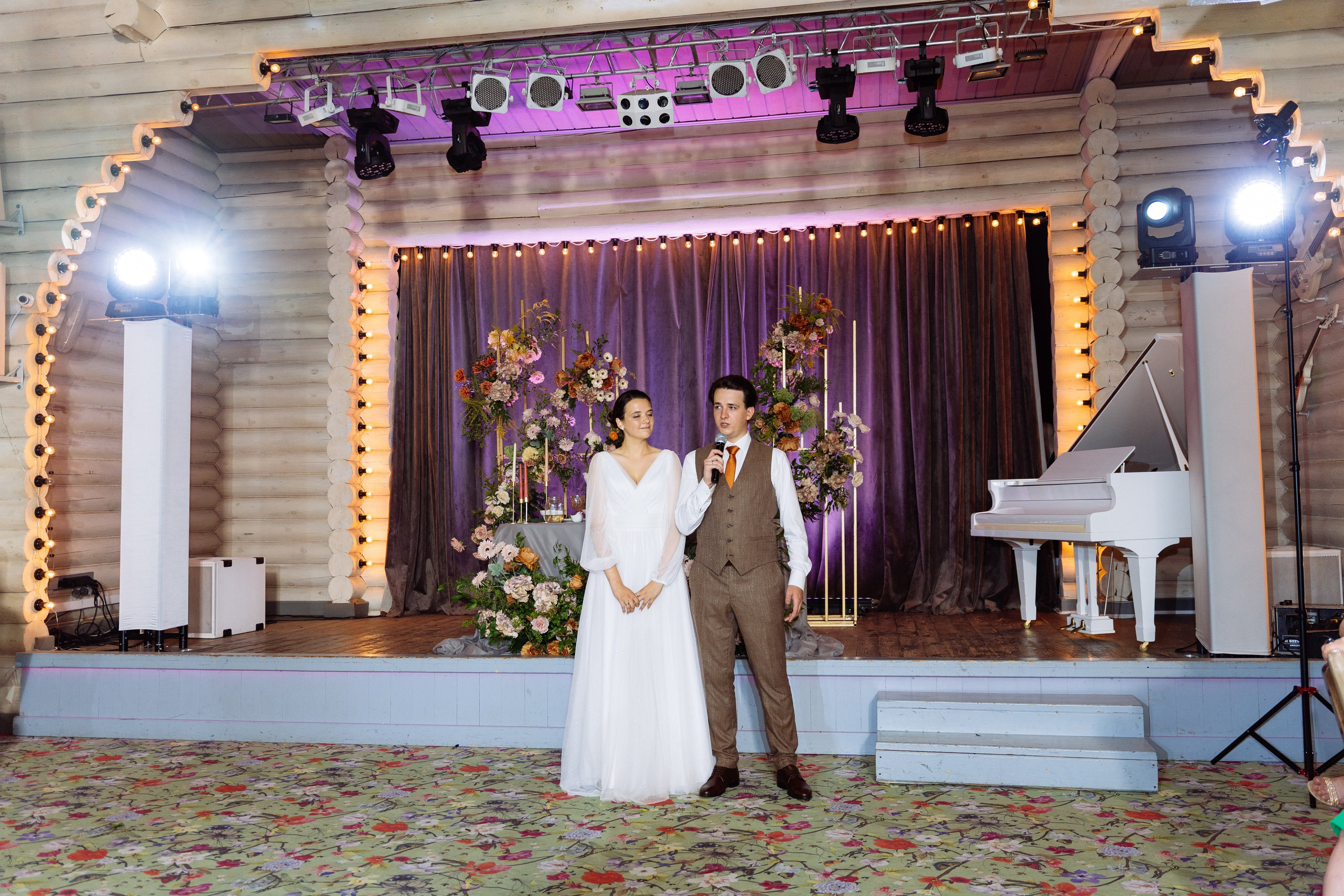 Свадьба Олега и Виктории в клубе «Ближняя дача»