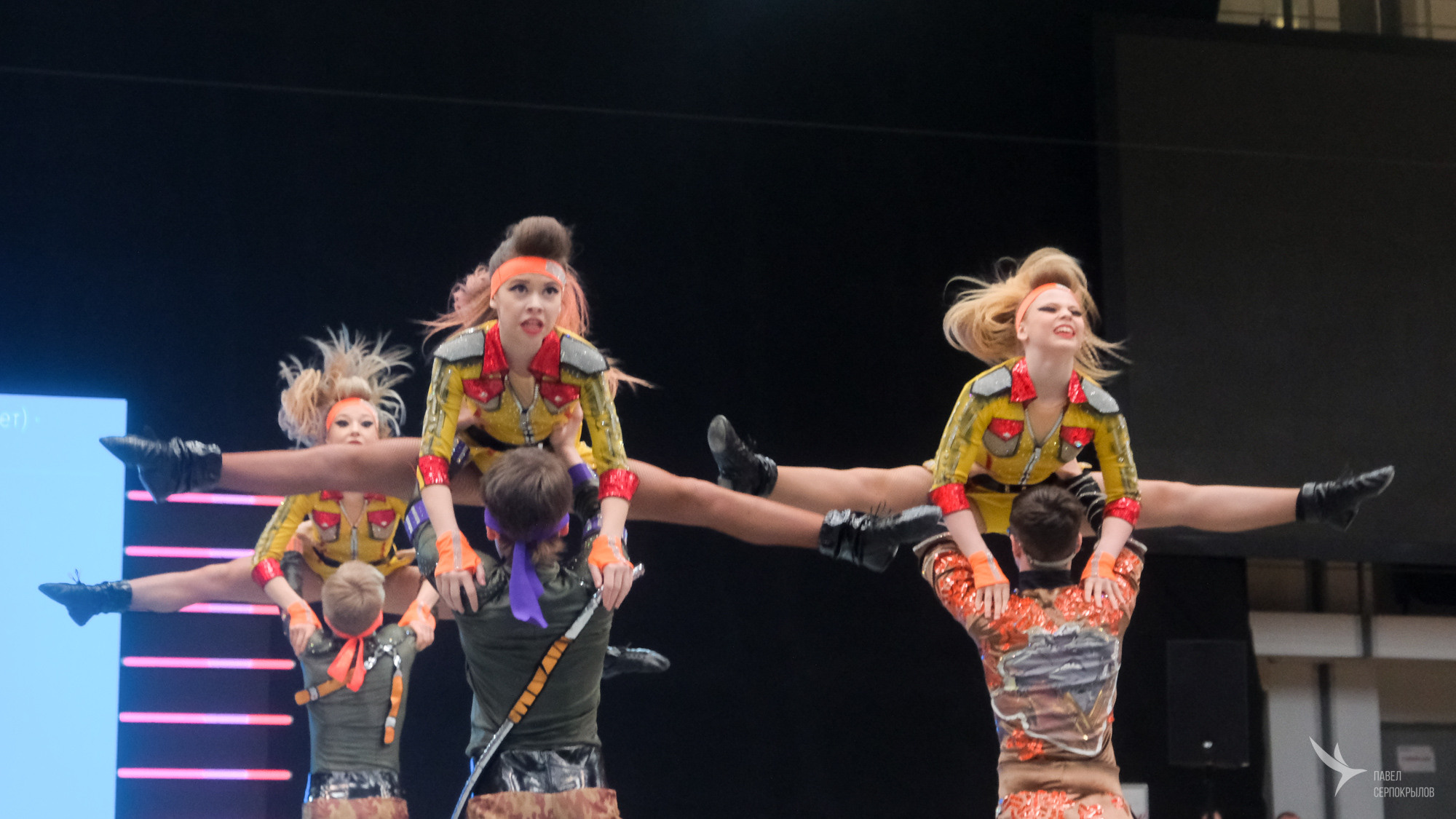 СОРЕВНОВАНИЯ ПО АКРОБАТИЧЕСКОМУ РОК-Н-РОЛЛУ. Репортажный фотограф в Казани Павел Серпокрылов