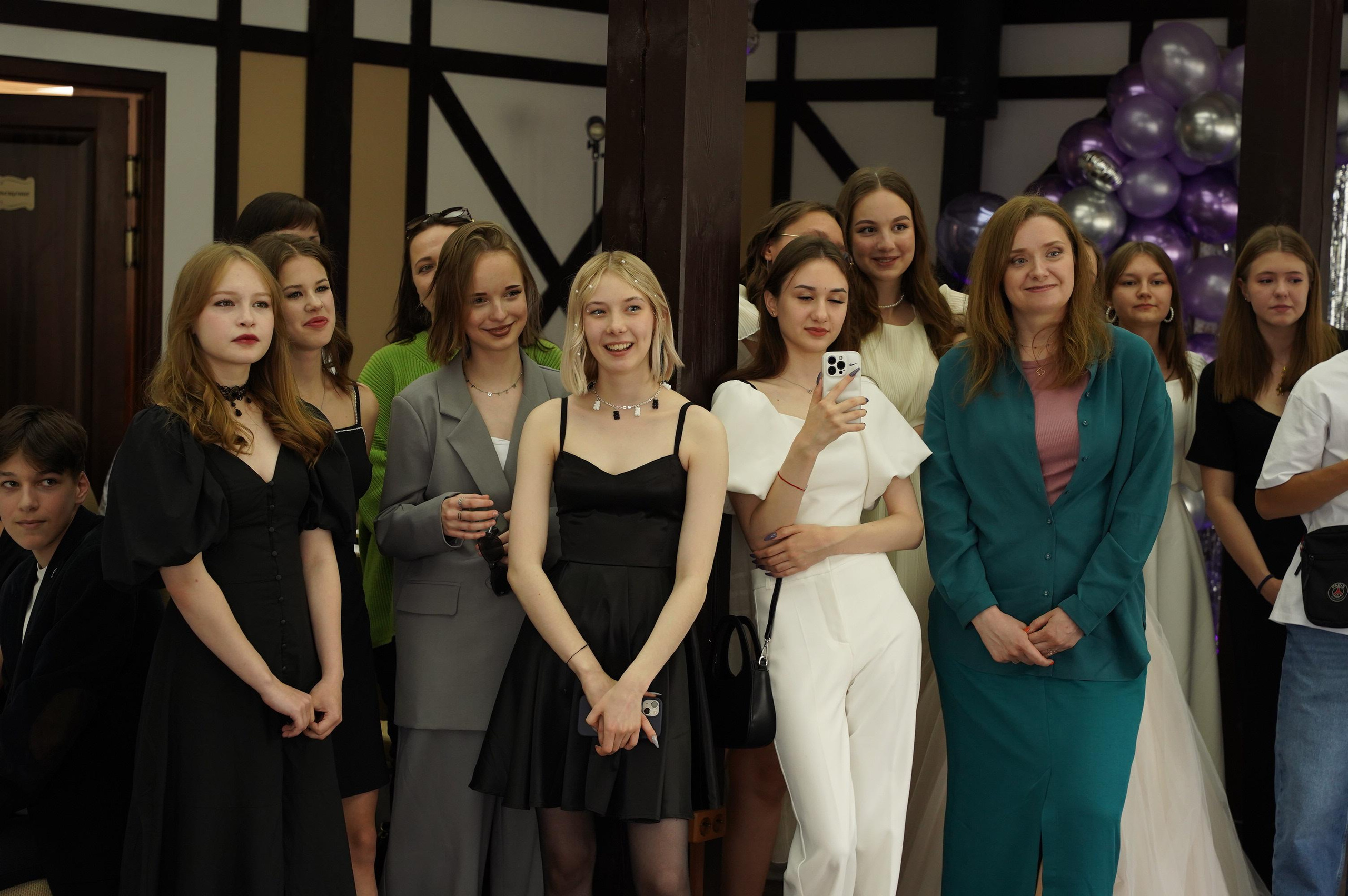 ВЫПУСКНОЙ 9 КЛАСС. Свадебный фотограф Наталья Помазкина | Репортаж Екатеринбург Москва