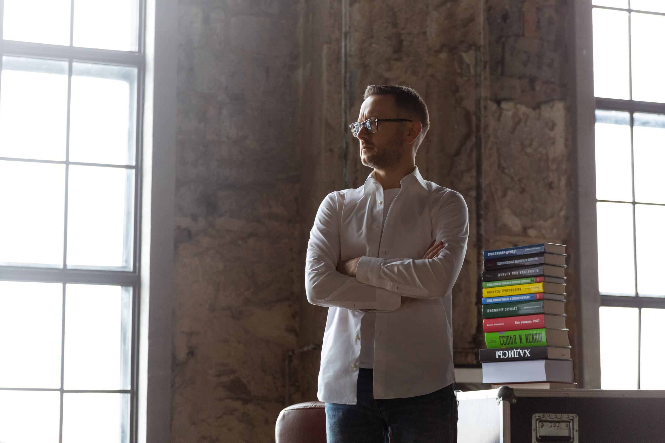 Бизнес портрет. Рекламный, предметный, репортажный, семейный фотограф и художник в Москве