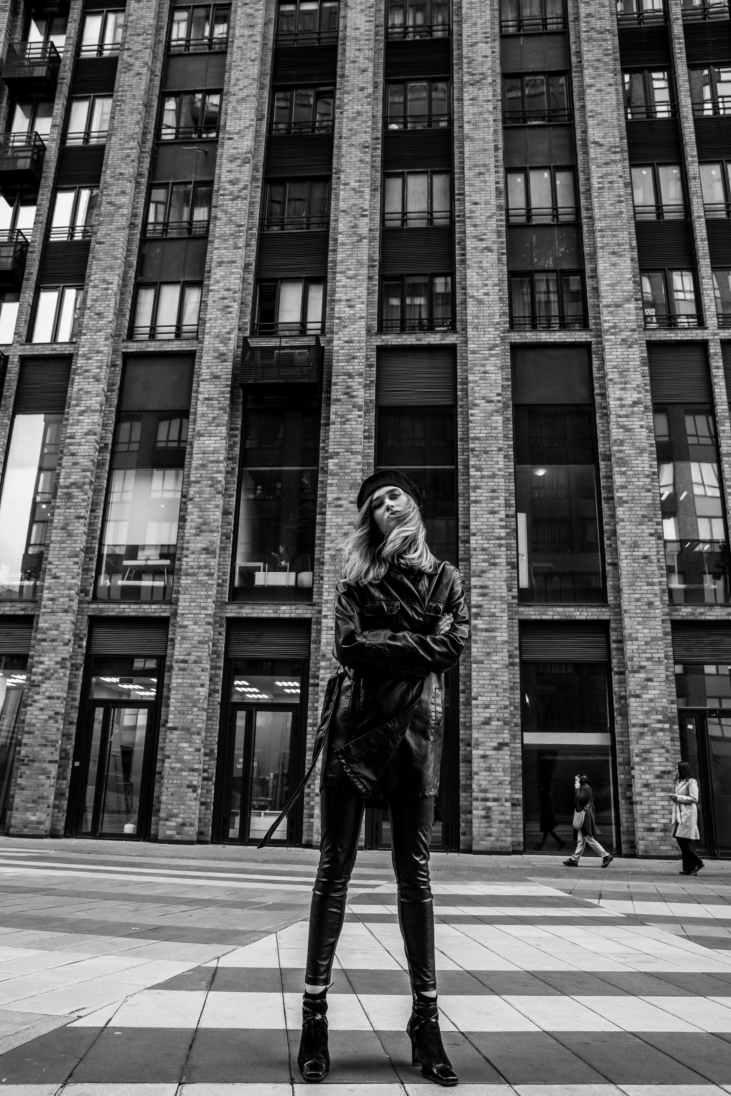 Фотосессия у ЖК Савеловский сити. Свадебный фотограф в Москве Элина Ларченкова. Фото, которые цепляют