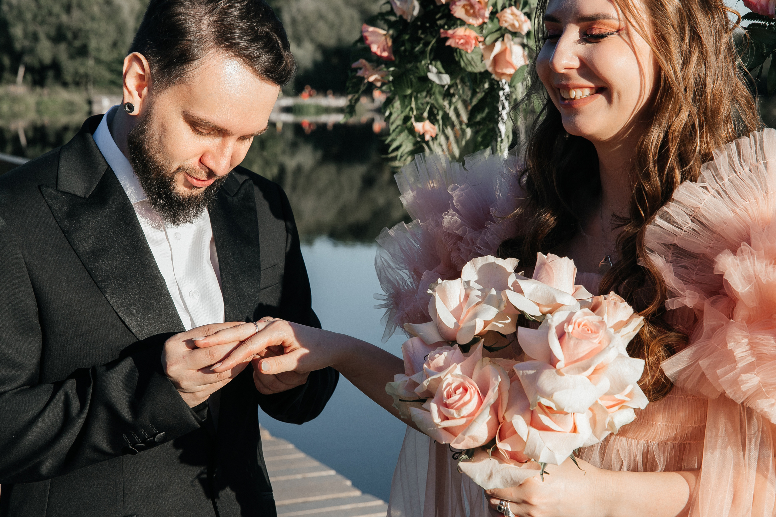 Свадебная фотосессия в усадьбе Суханово. Свадебный фотограф в Москве Элина Ларченкова. Фото, которые цепляют