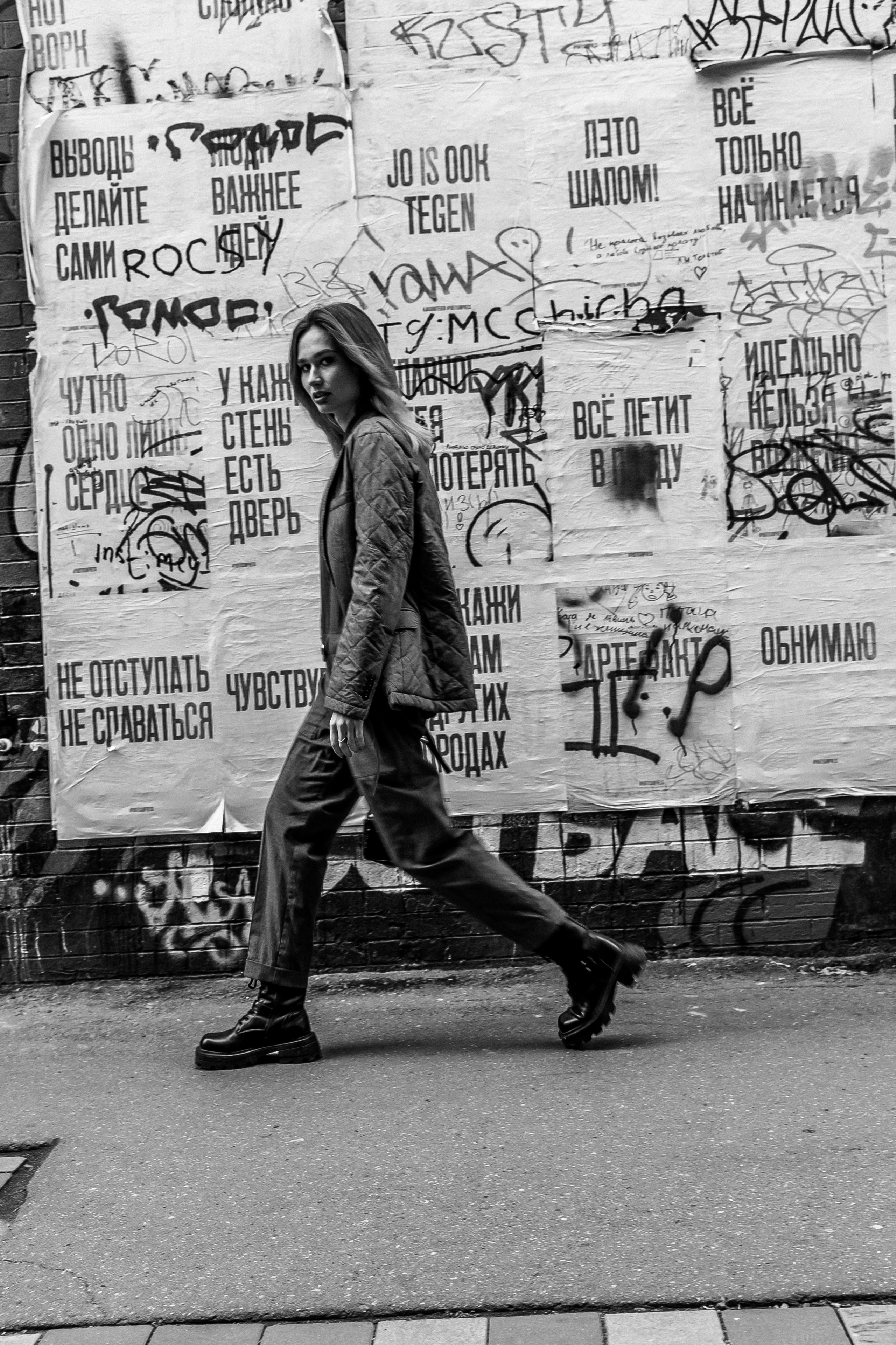 Фотосессия у ЖК Савеловский сити. Свадебный фотограф в Москве Элина Ларченкова. Фото, которые цепляют