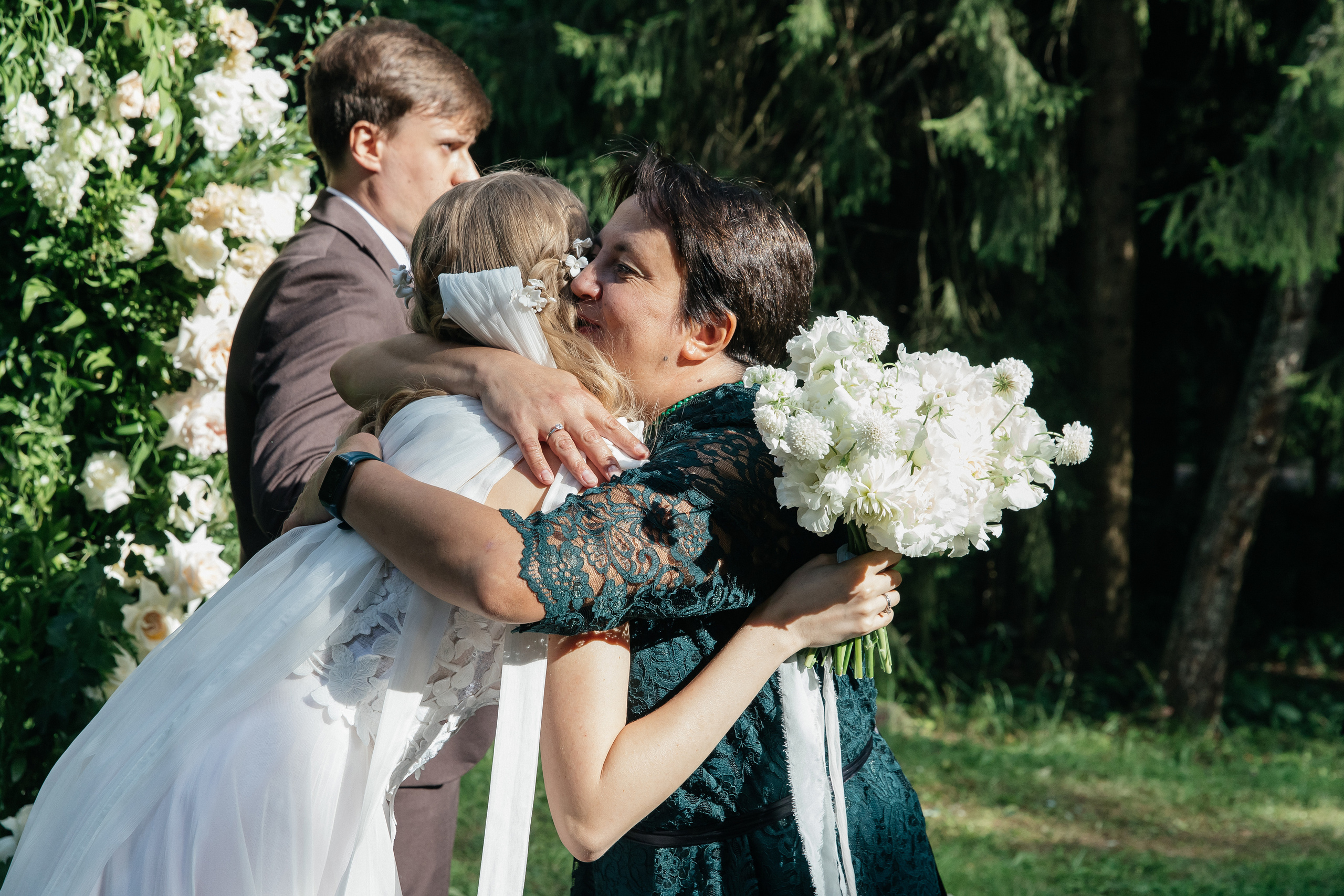 Свадьба в шатре «Лесная дача». Свадебный фотограф в Москве Элина Ларченкова. Фото, которые цепляют