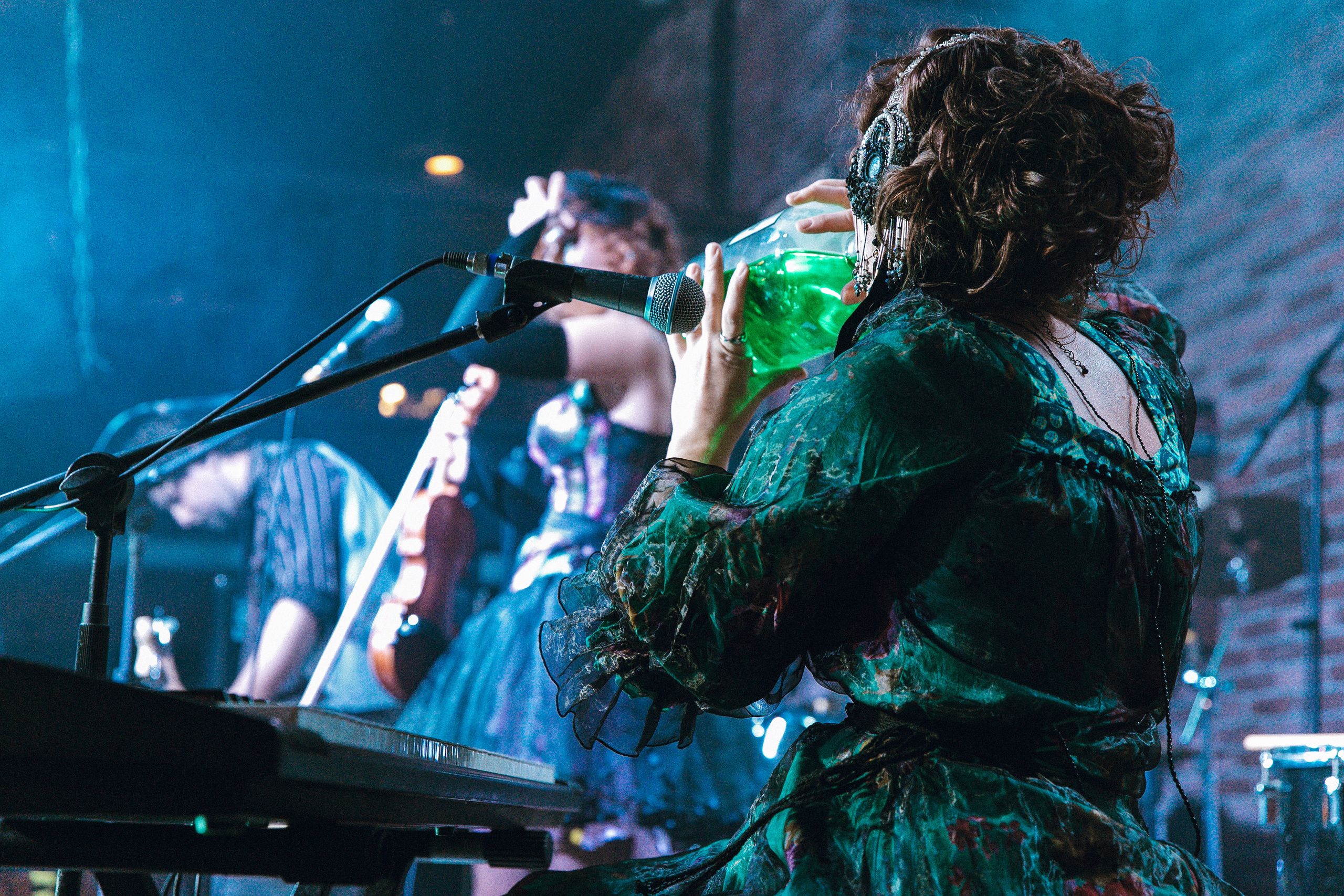 Бурлеск-концерт Absent Sunday. Свадебный фотограф в Москве Элина Ларченкова. Фото, которые цепляют