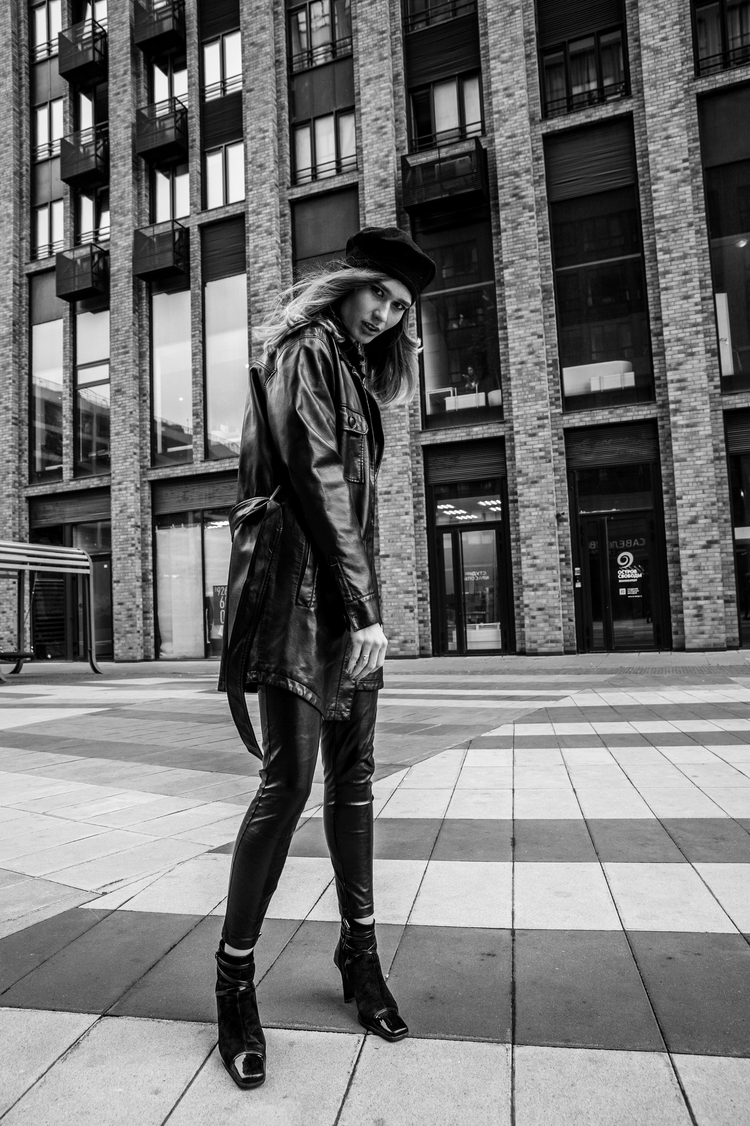 Фотосессия у ЖК Савеловский сити. Свадебный фотограф в Москве Элина Ларченкова. Фото, которые цепляют