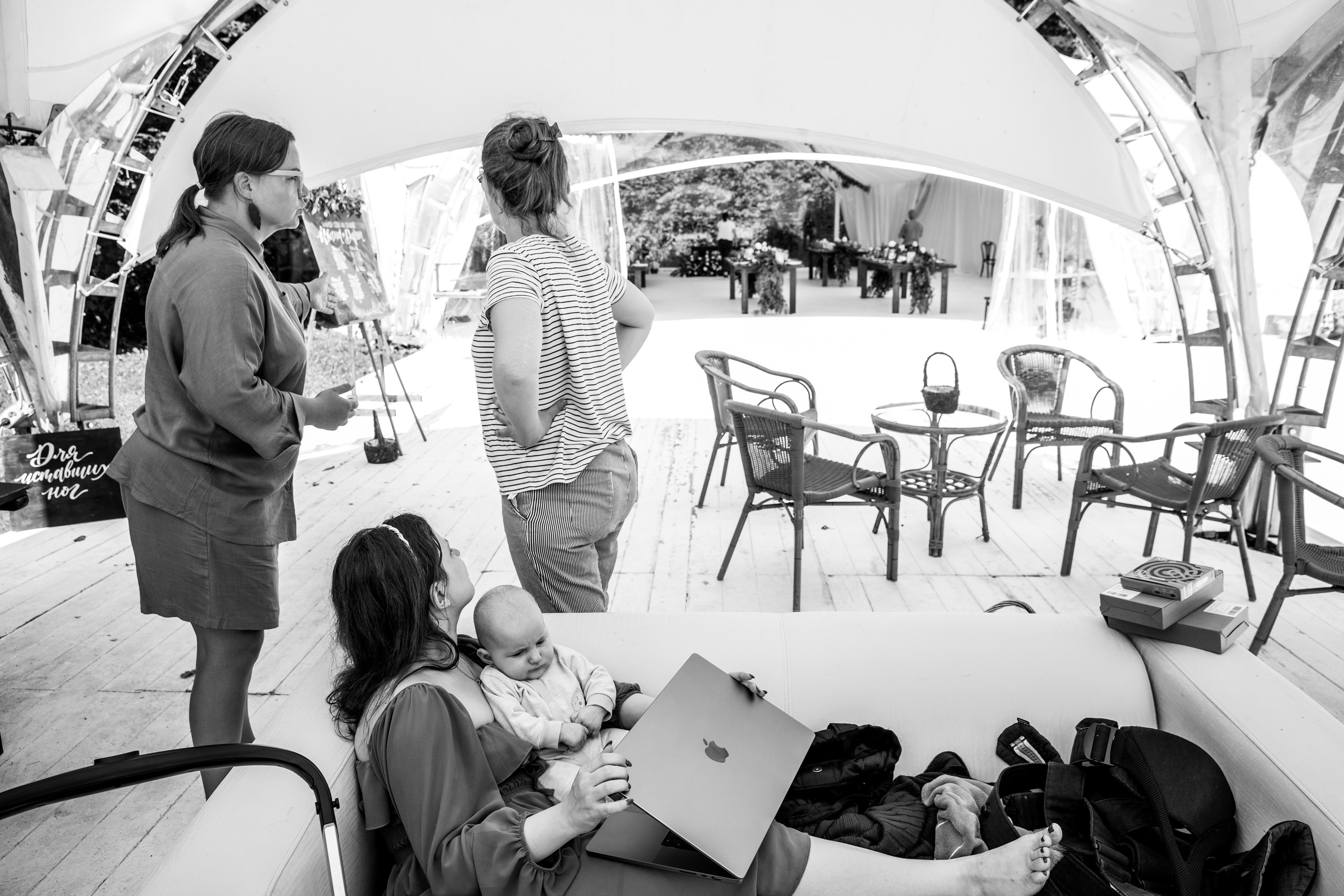 Свадьба в шатре «Лесная дача». Свадебный фотограф в Москве Элина Ларченкова. Фото, которые цепляют