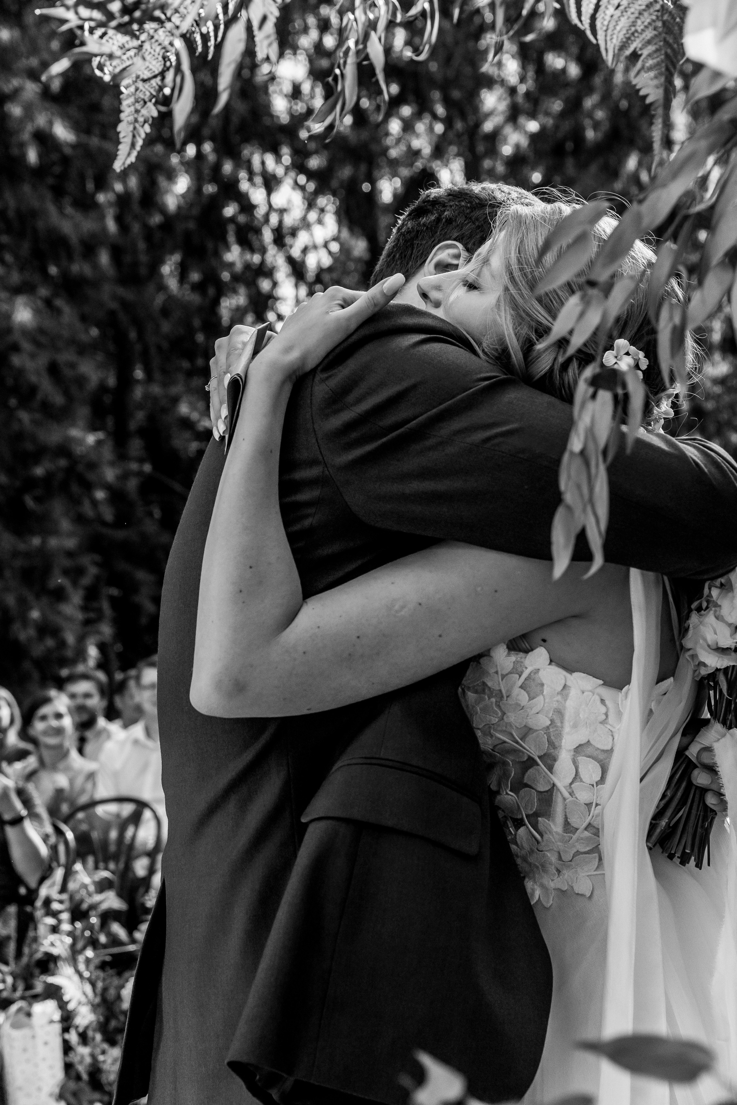 Свадьба в шатре «Лесная дача». Свадебный фотограф в Москве Элина Ларченкова. Фото, которые цепляют