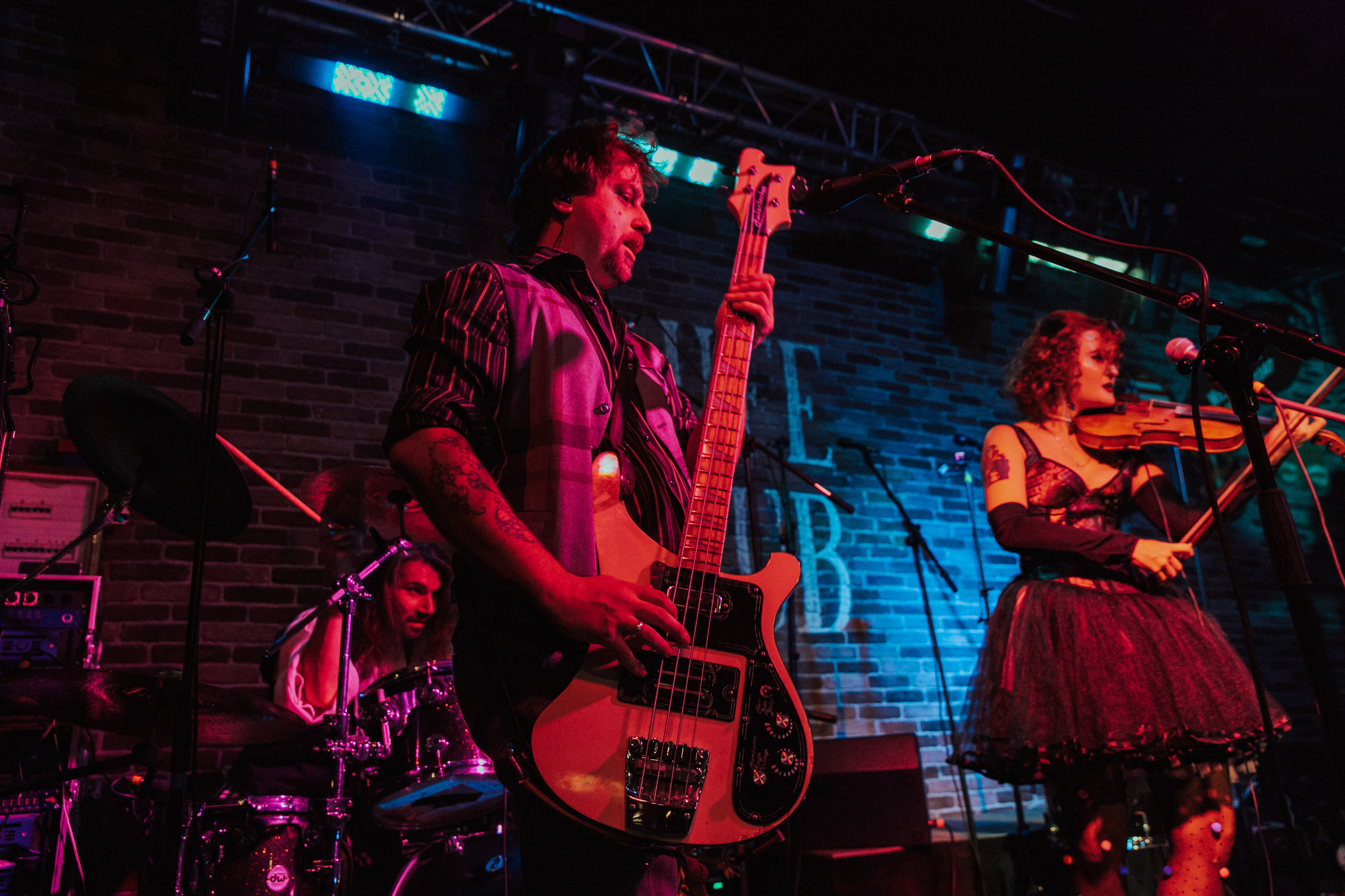 Бурлеск-концерт Absent Sunday. Свадебный фотограф в Москве Элина Ларченкова. Фото, которые цепляют