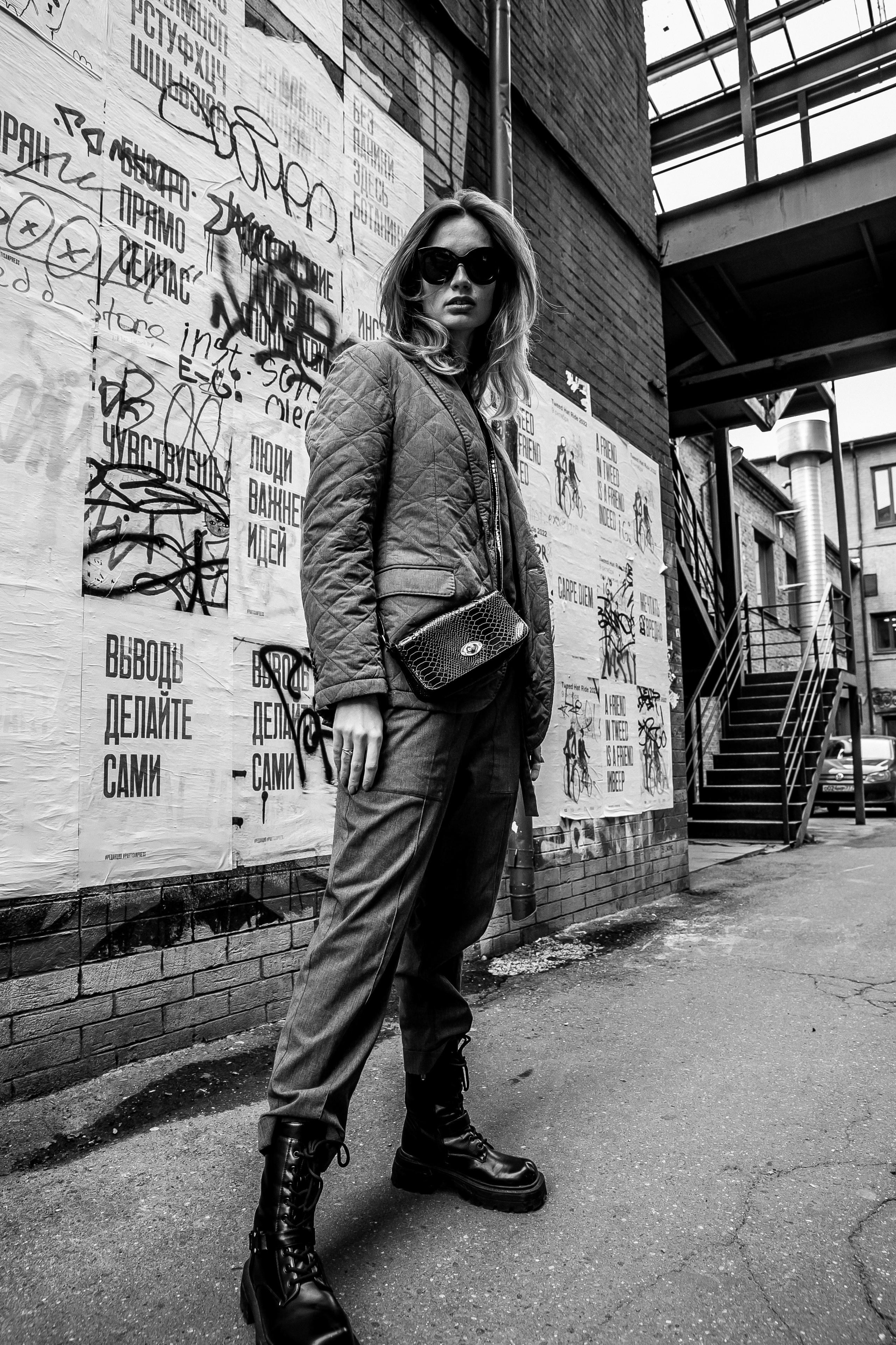 Фотосессия у ЖК Савеловский сити. Свадебный фотограф в Москве Элина Ларченкова. Фото, которые цепляют