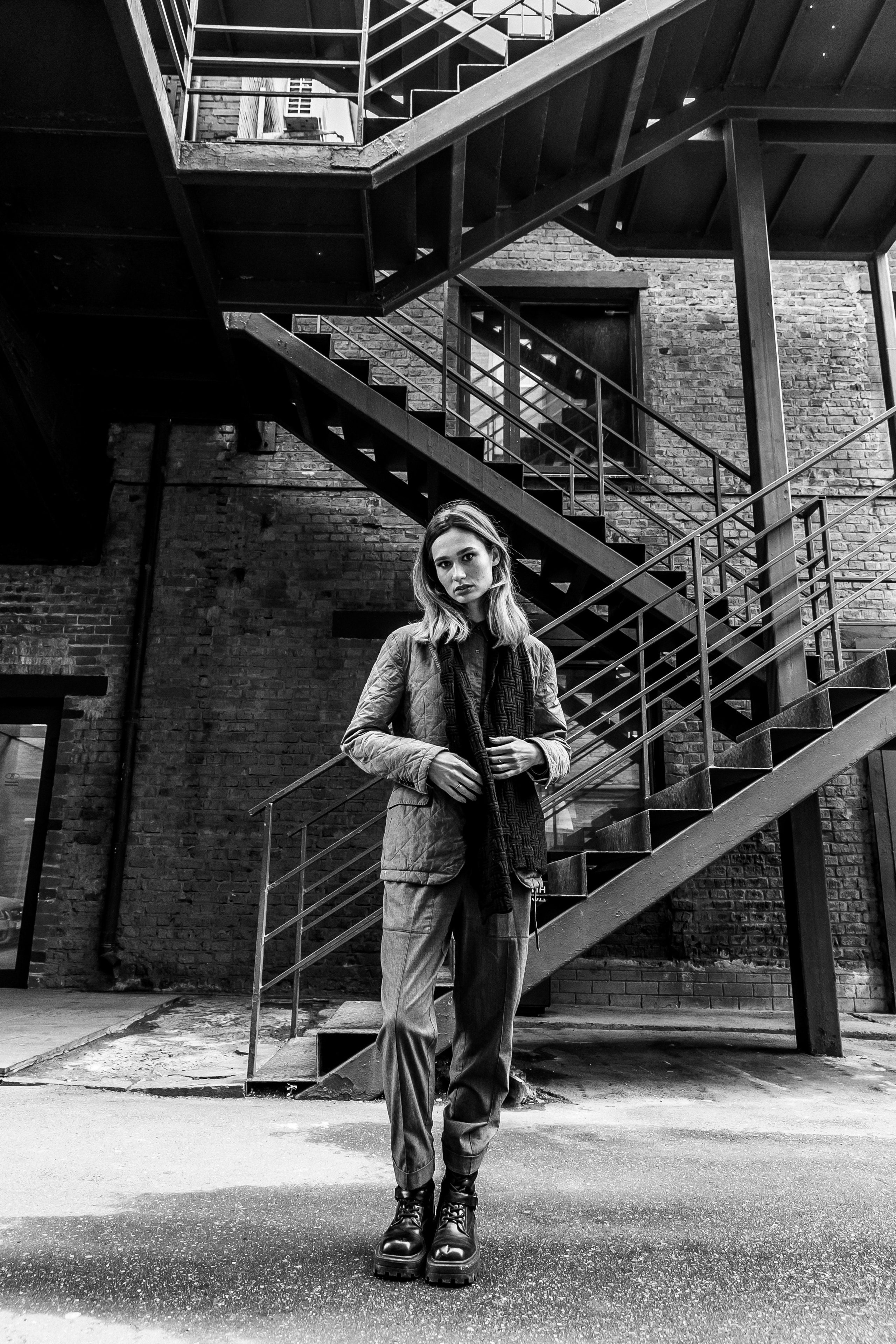 Фотосессия у ЖК Савеловский сити. Свадебный фотограф в Москве Элина Ларченкова. Фото, которые цепляют